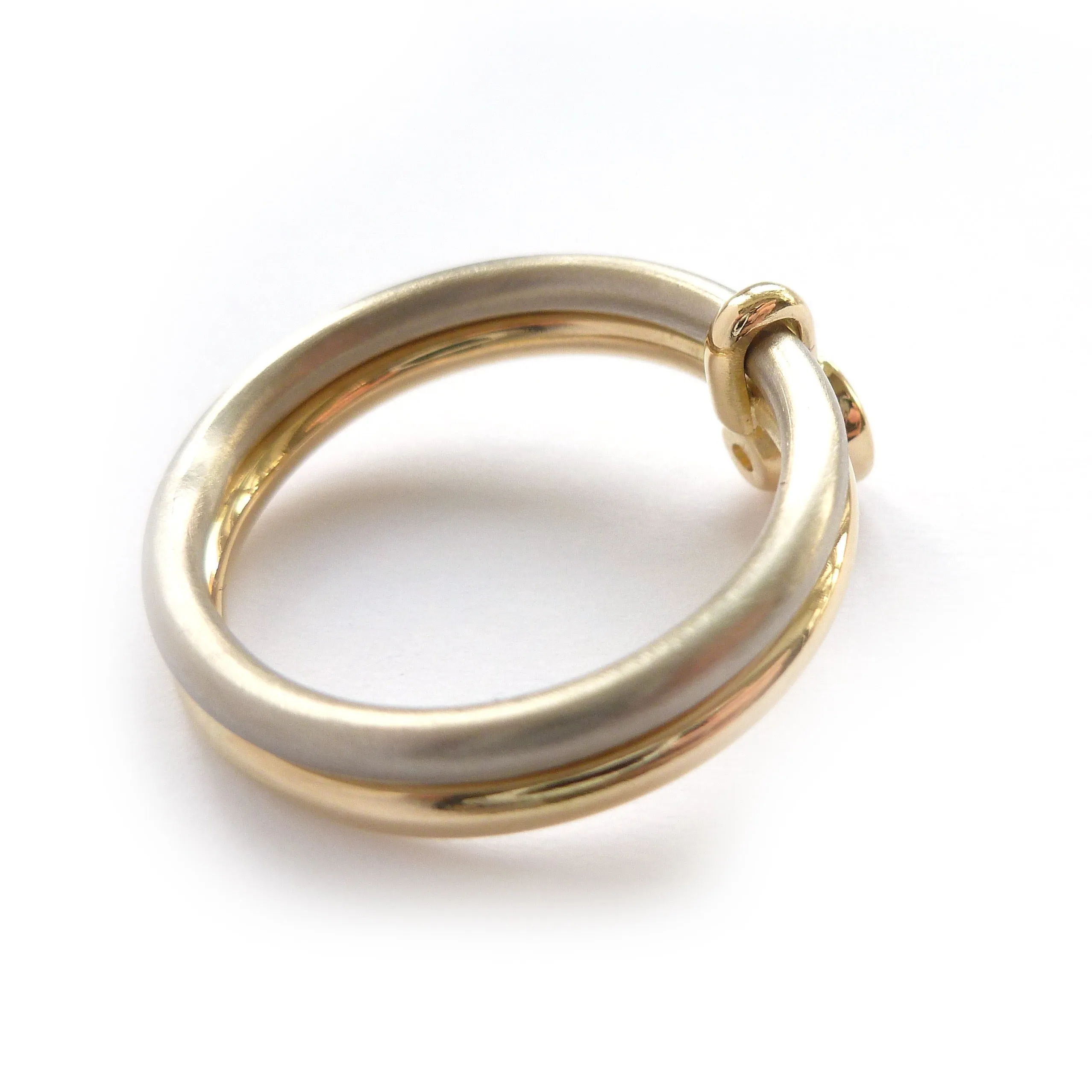 18ct gold two tone stacking diamond engagement ring