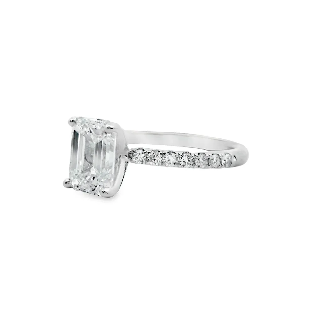 2 ct Certified Emerald Cut Lab-Diamond 18K white Gold Side-Diamond Engagement Ring