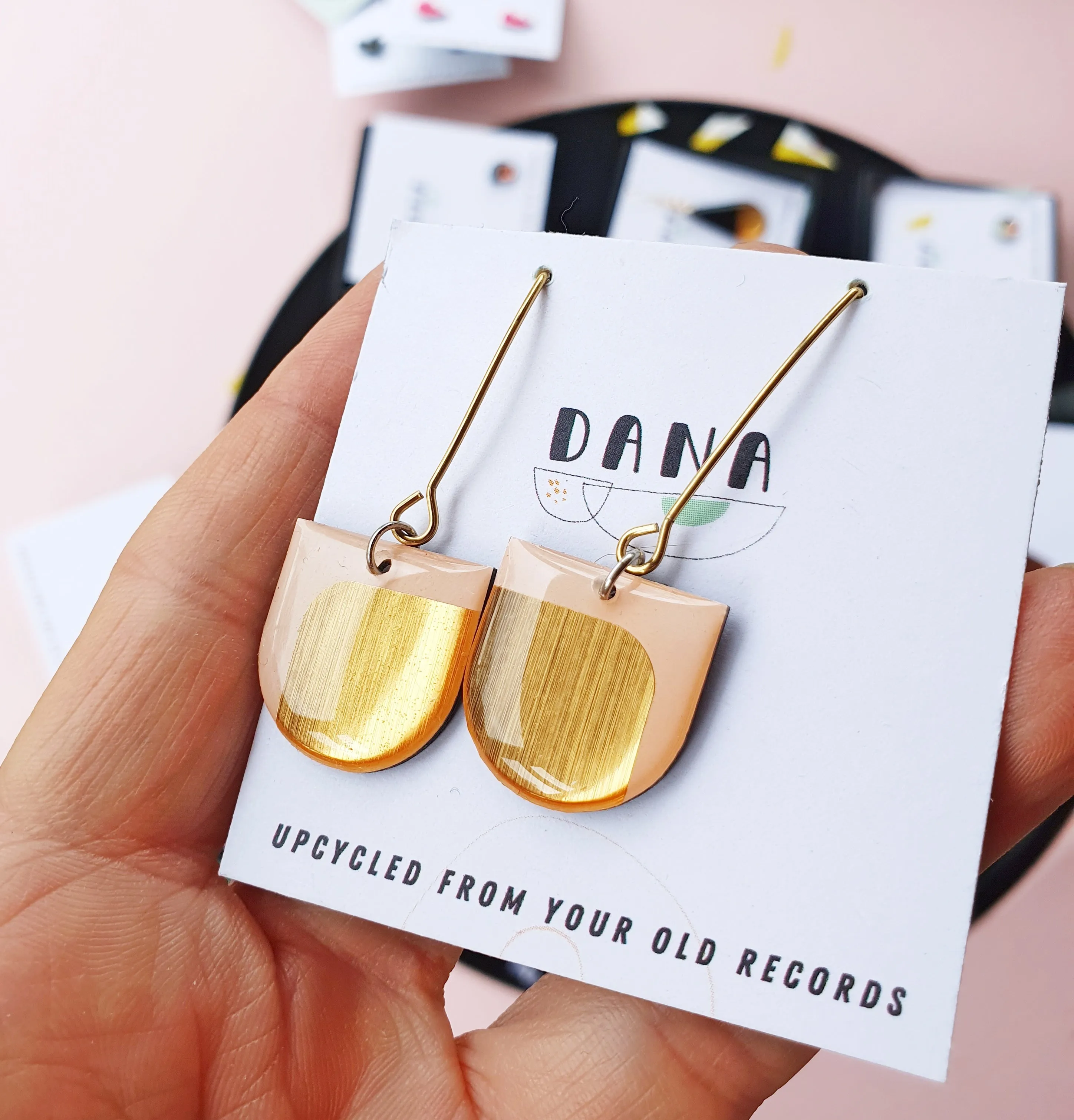 30% OFF / DEE in light pink and gold / made in ireland