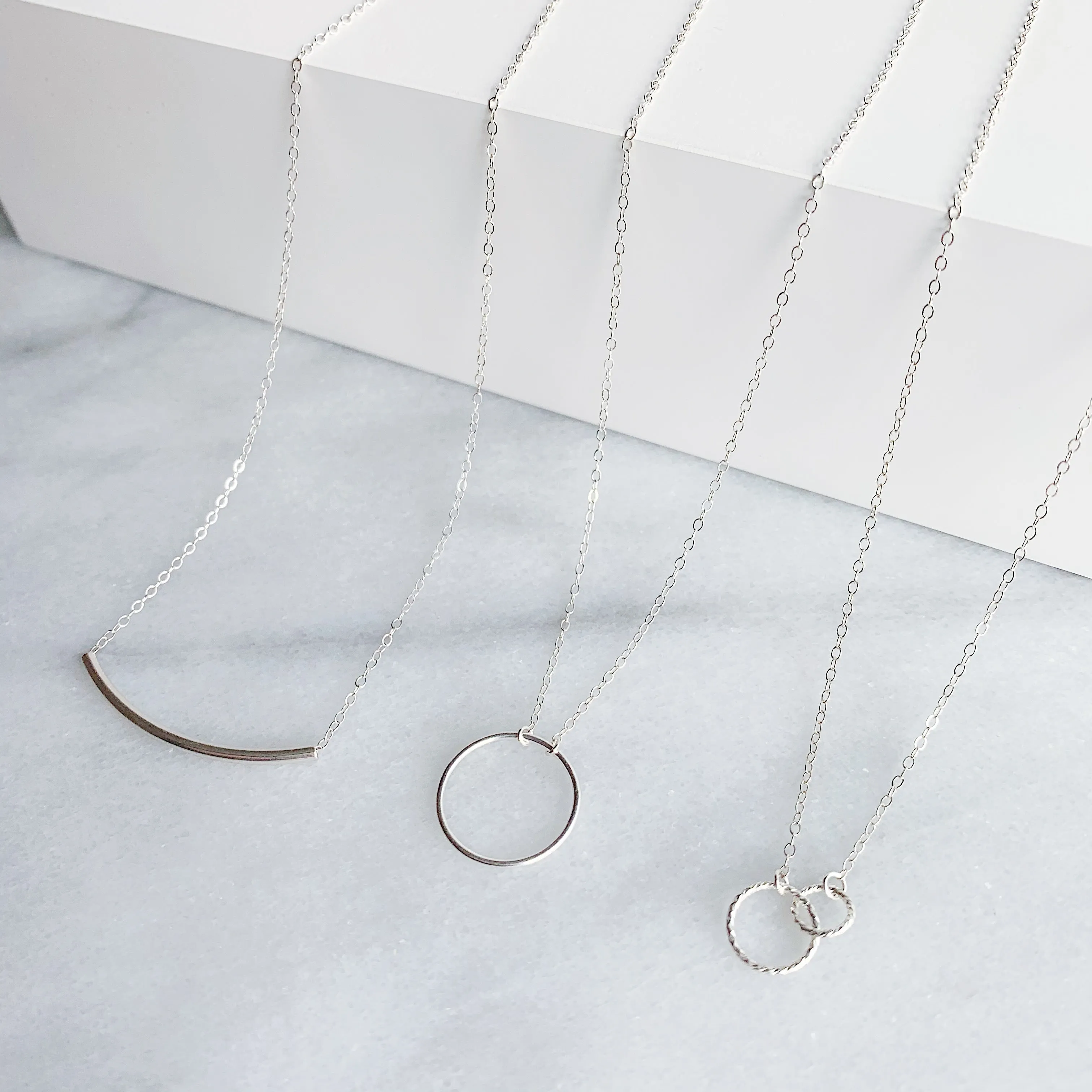 Arc Necklace