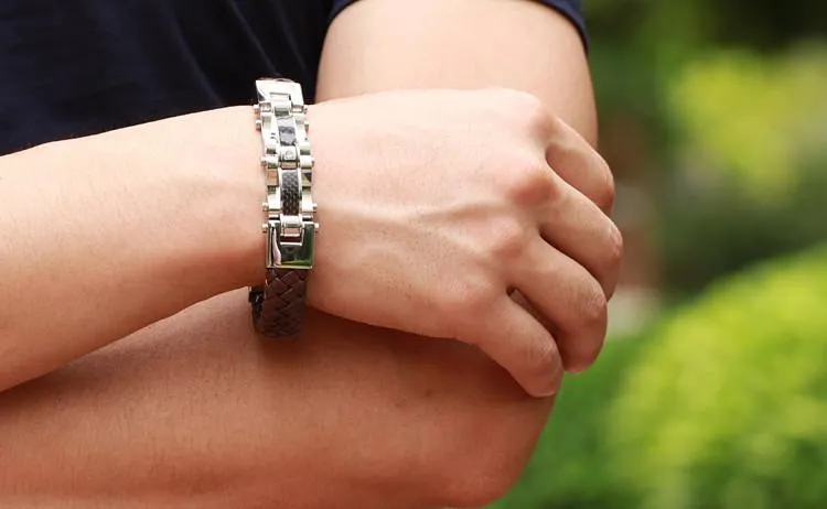Armageddon Wing Men's Stainless Steel Bracelet (Brown)