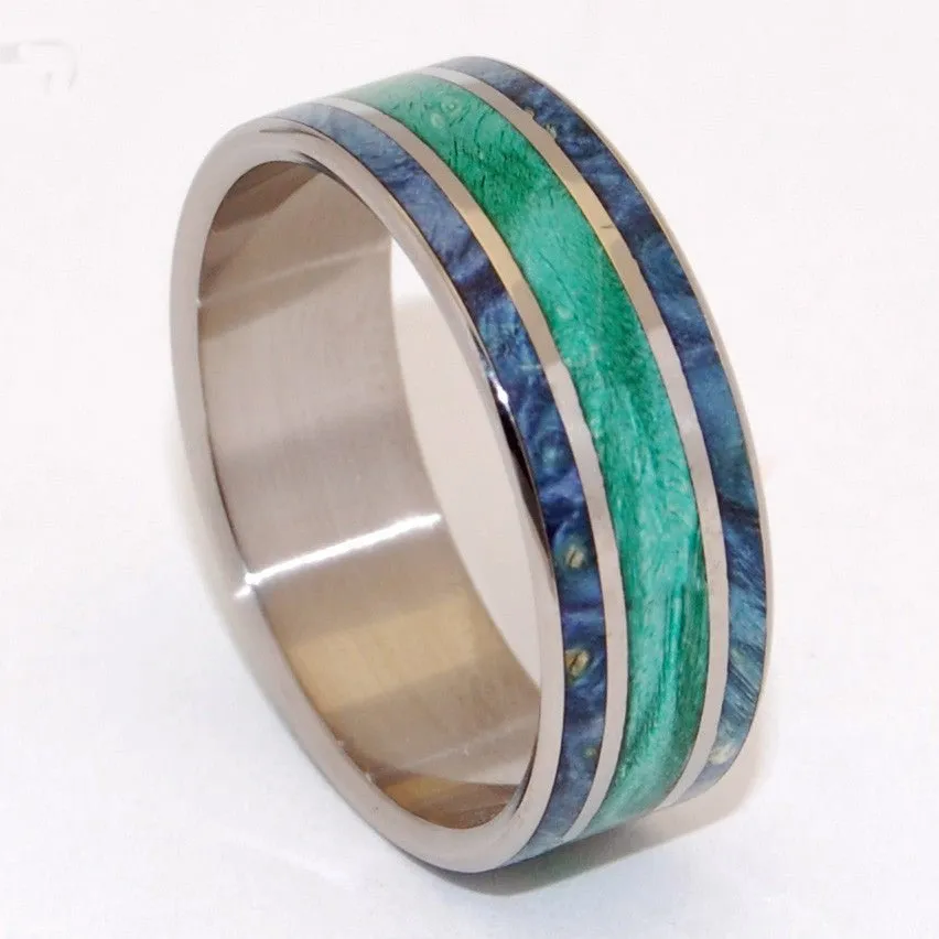Between Oceans | Men's Blue Box Elder Wood & Titanium Wedding Ring