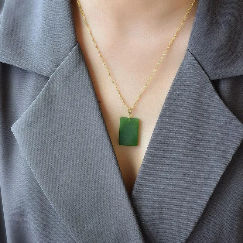 Classic craftsmanship natural Hetian jasper rectangular ladies pendant necklace