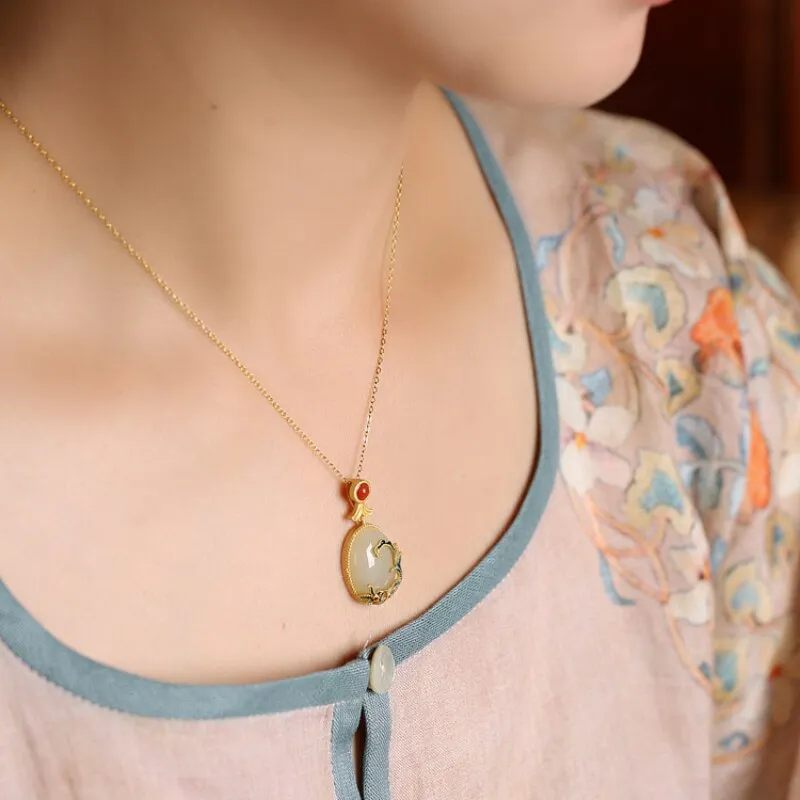 Classic Inlaid Enamel floret clavicle chain Natural Hotan Jade Oval necklace pendant