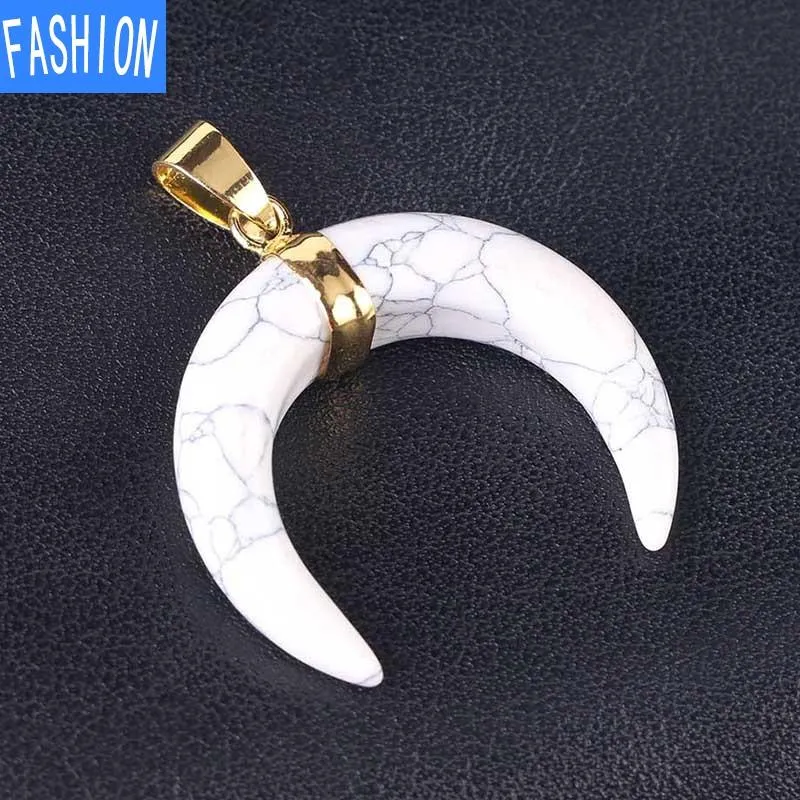 Crystal Semi Precious Stone Moon Pendant Necklace Electroplated Gold For Men And Women