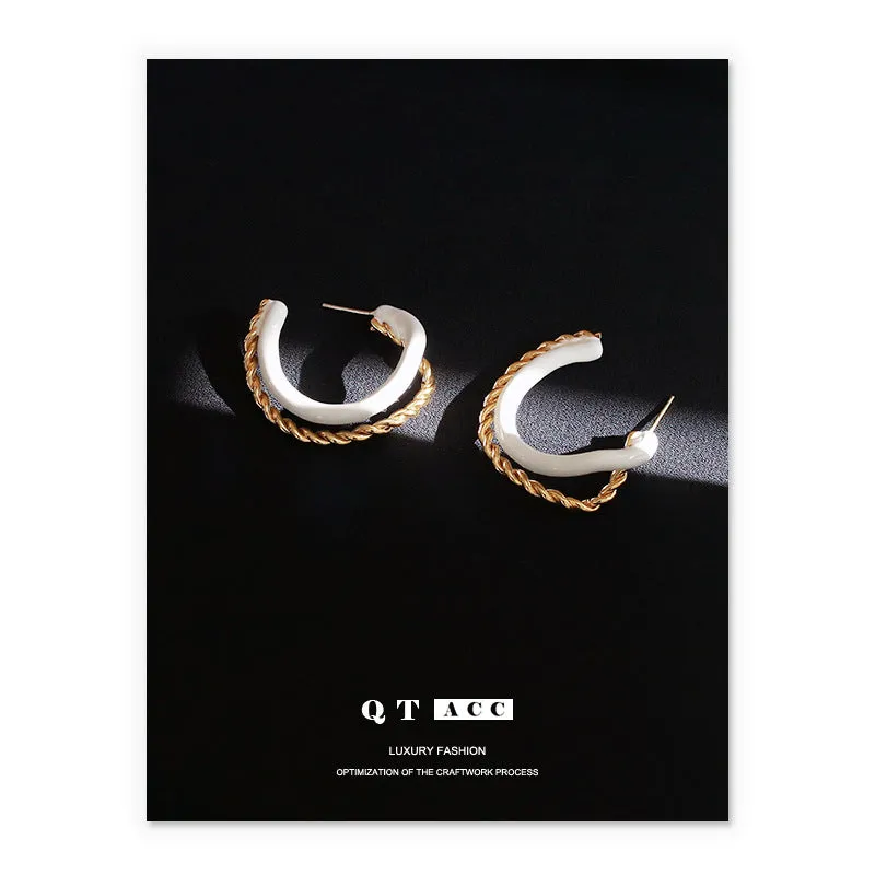 Fashion Women's Earrings Irregular Twist Shape C- Shaped Earrings Brass Plated 18K
