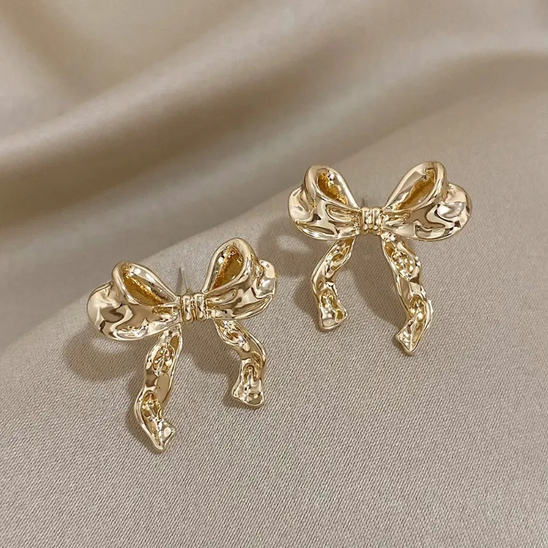 Fashionable Bow Design Long Earrings