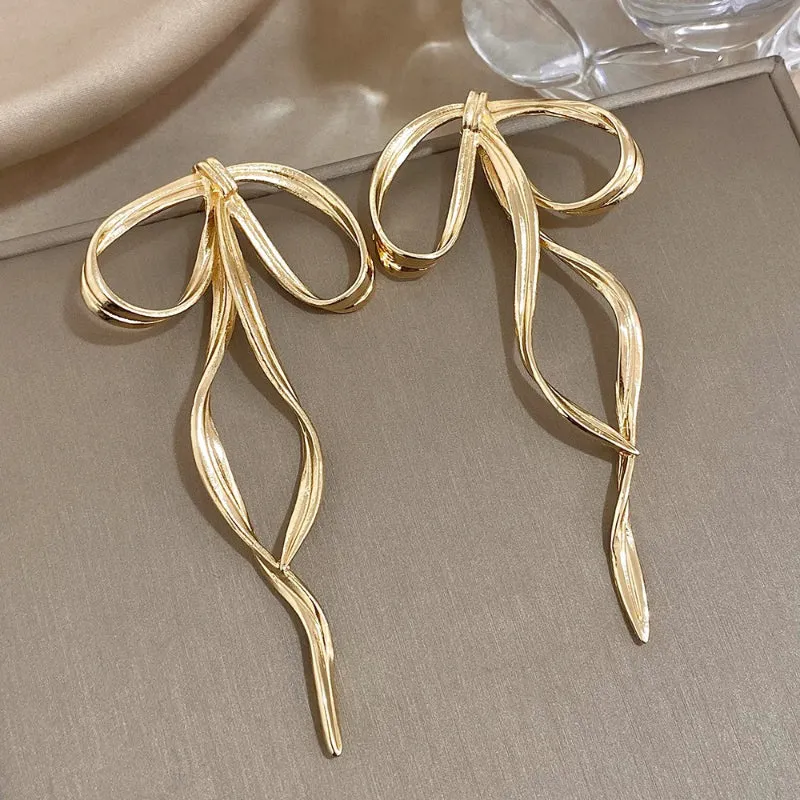 Fashionable Bow Design Long Earrings