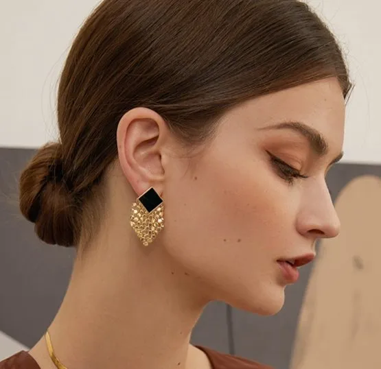 Fashionable Rhombus Decor Drop Earrings