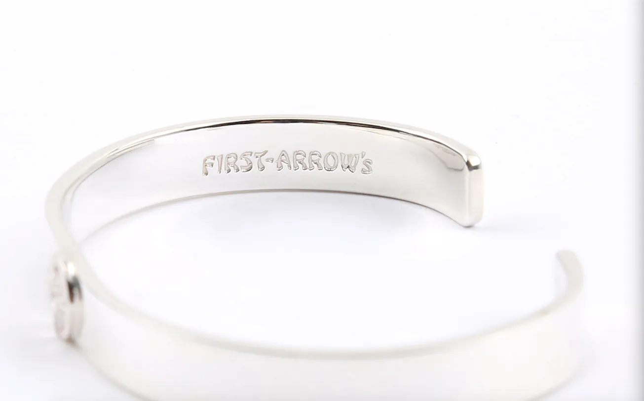 First Arrow's "Sunburst" 8mm Standard Bangle (BR-008)