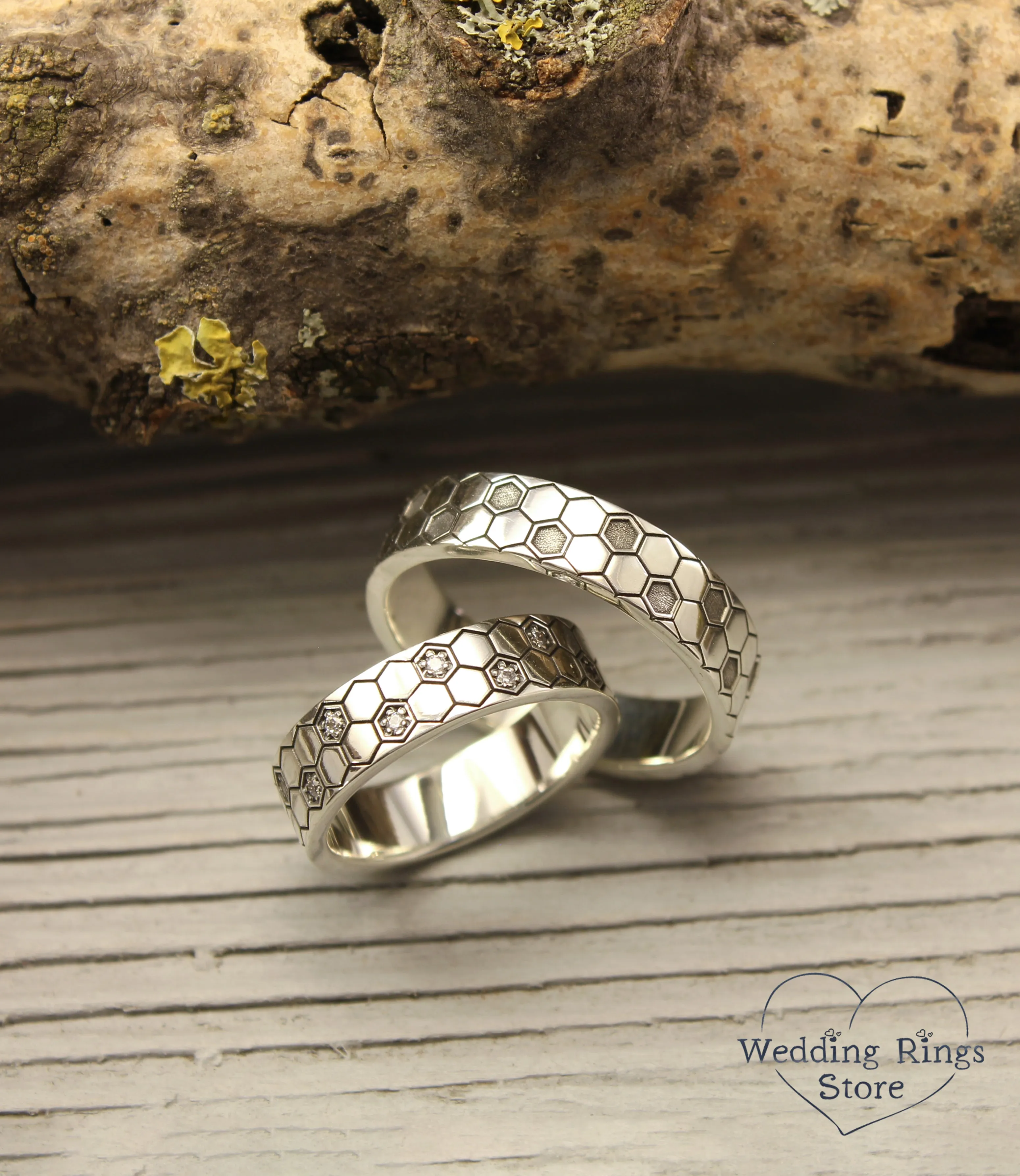Geometric Honeycomb Couple Wedding Bands Set in Silver