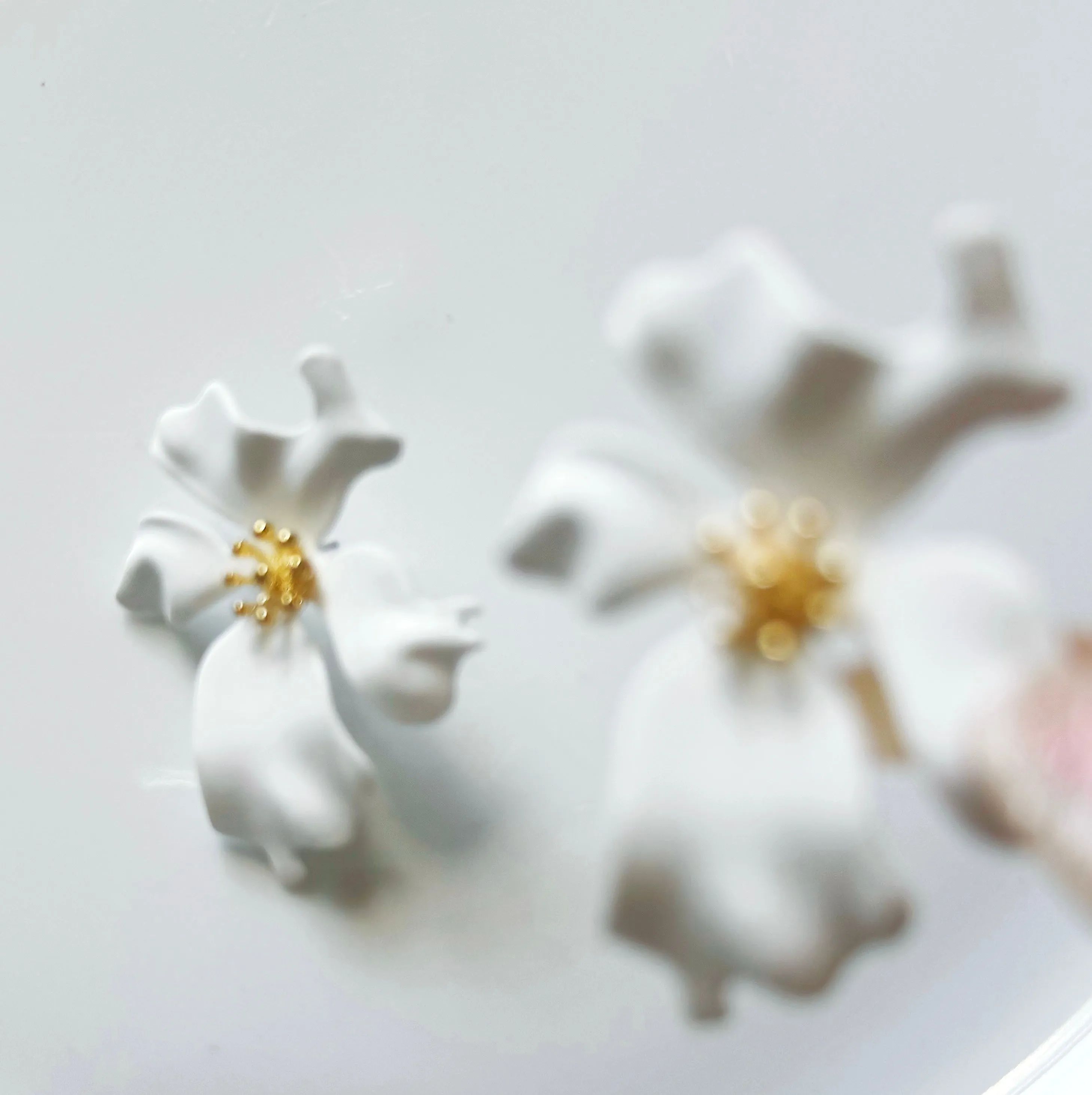 Glorious Bloom White Earrings