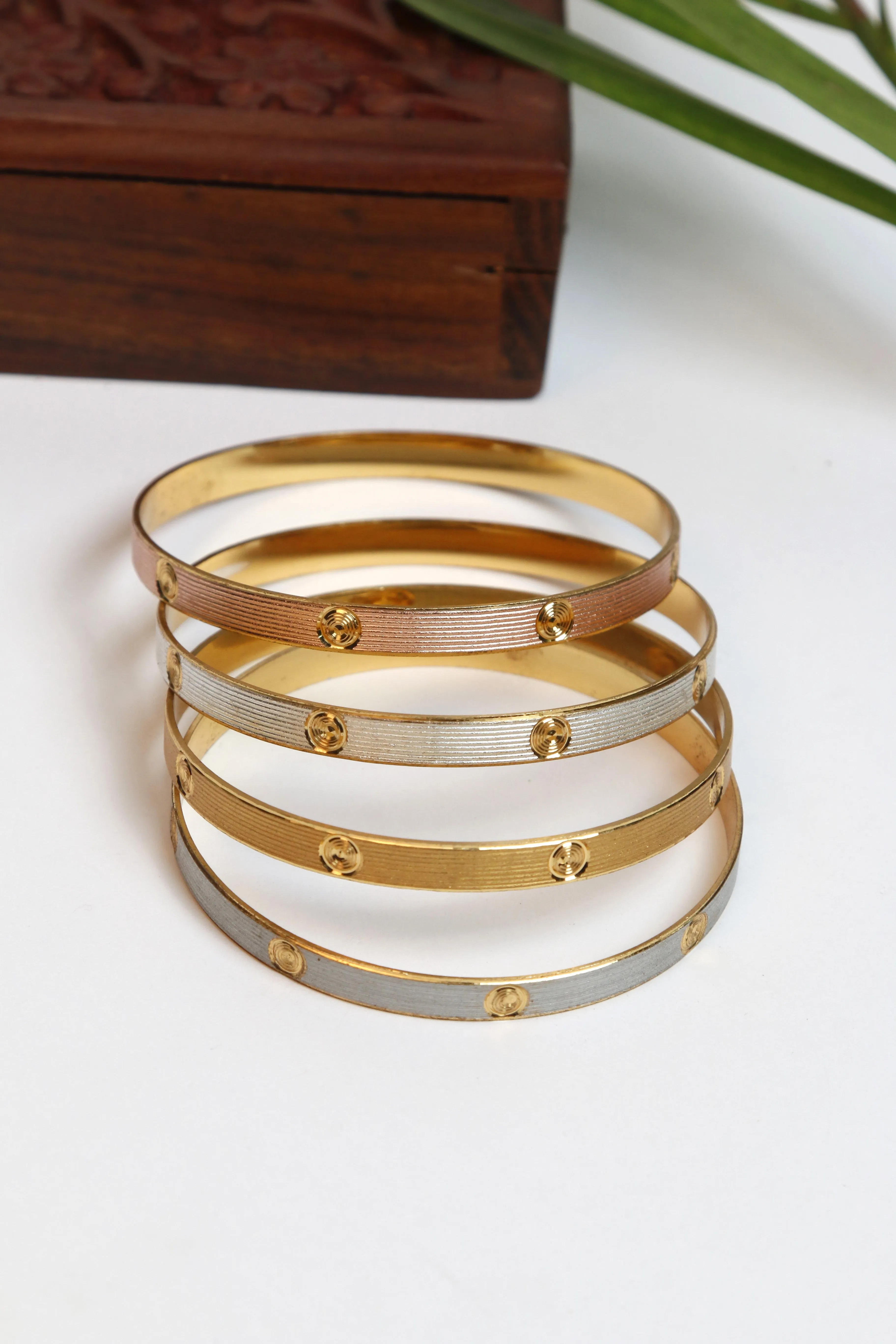 Gold Bangle Set with Classic Square Motif