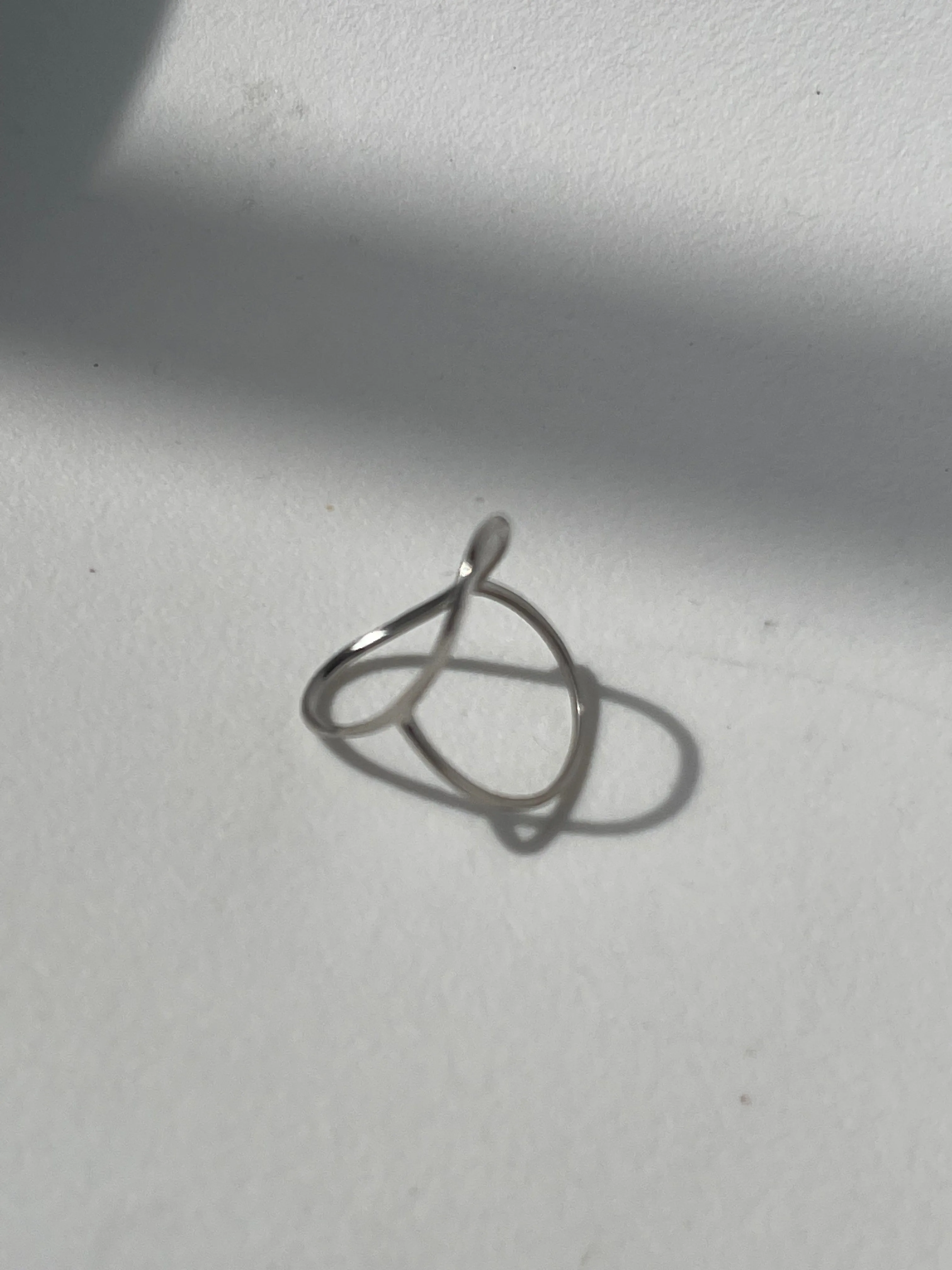 Henderson Hollow Modern Ring In Silver