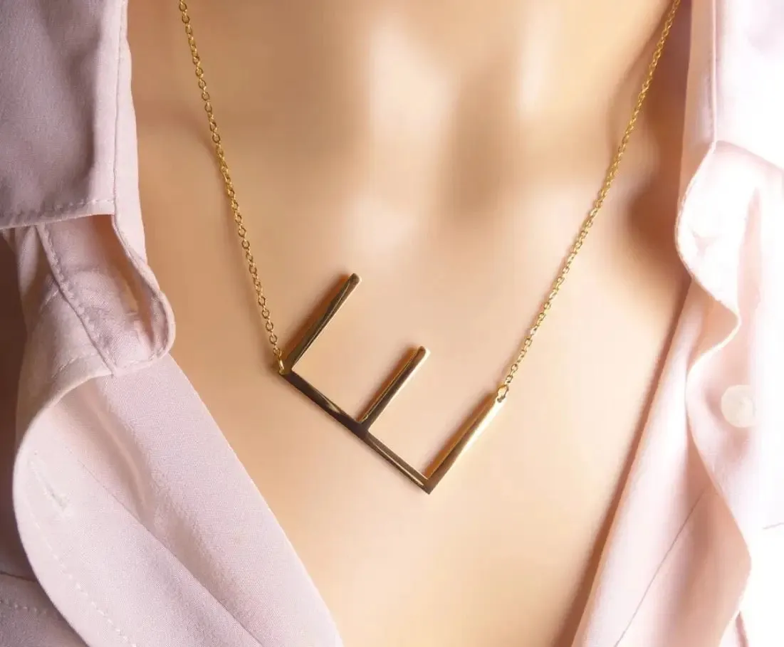 Initial Letter Necklace (Gold)