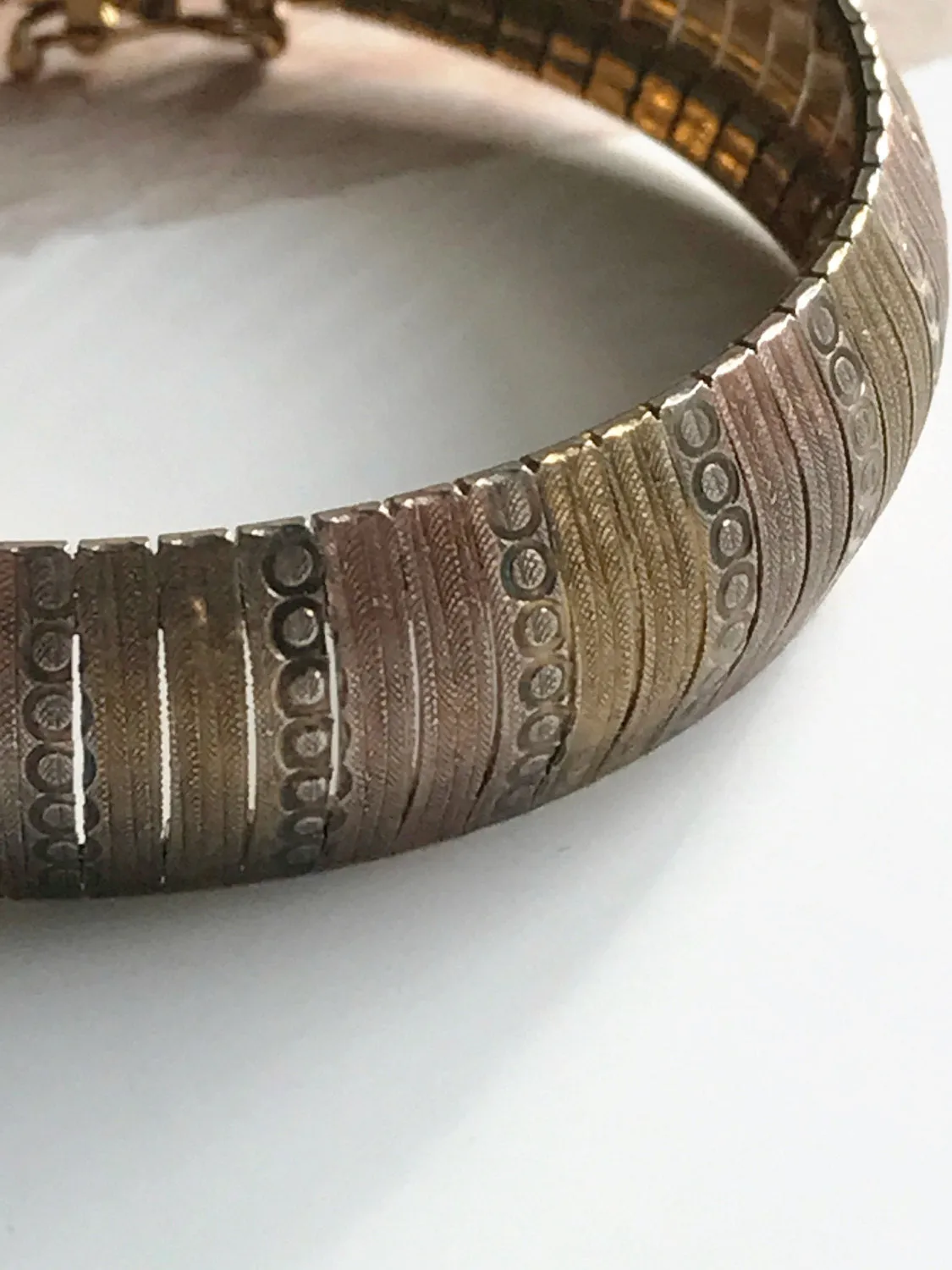 Italian Milor Rosy Gold Accordian Bangle