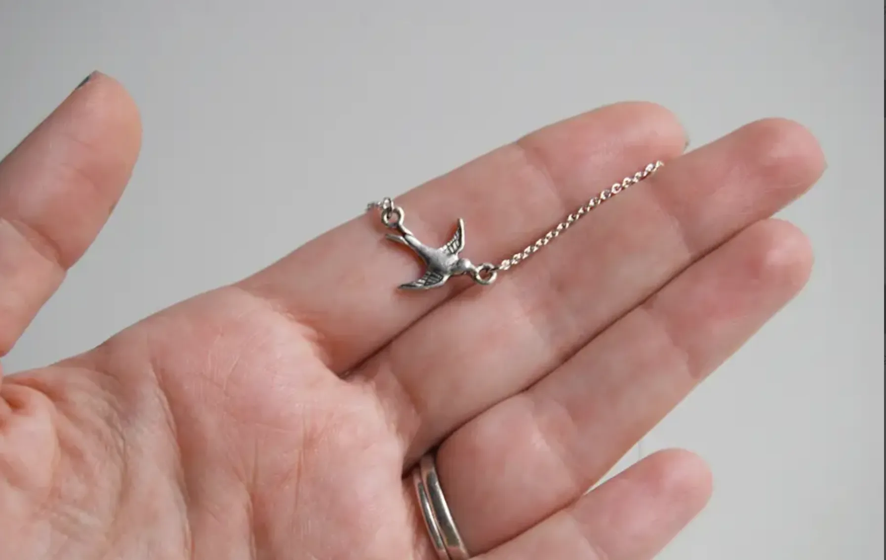 #J965 Little Swallow Bird Necklace
