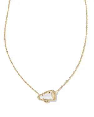 Kendra Scott Cheer Gold Short Pendant Necklace in White Mother-of-Pearl