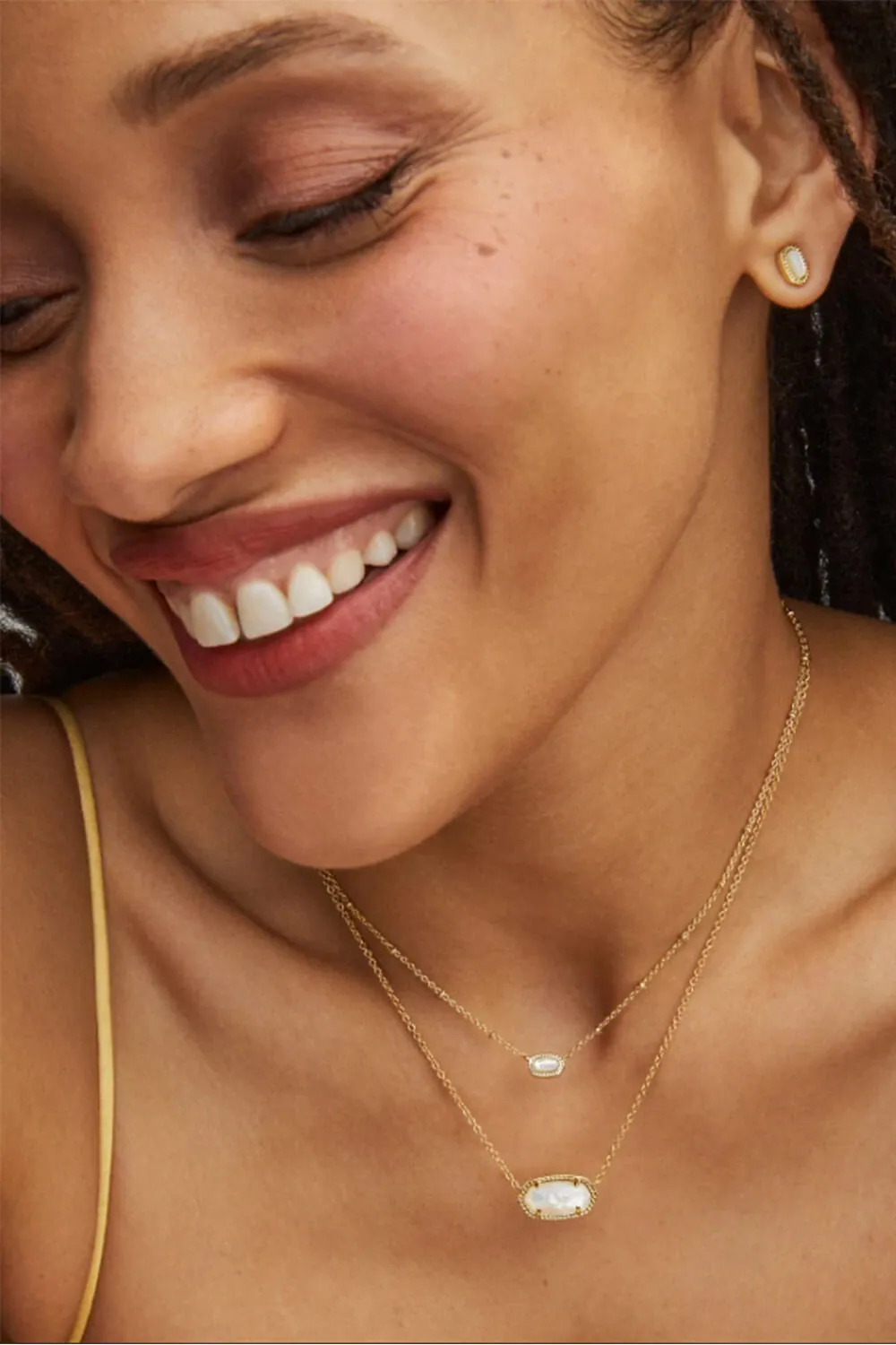Kendra Scott Mini Elisa Gold Satellite Short Pendant Necklace in Ivory Mother-of-Pearl | 9608861986