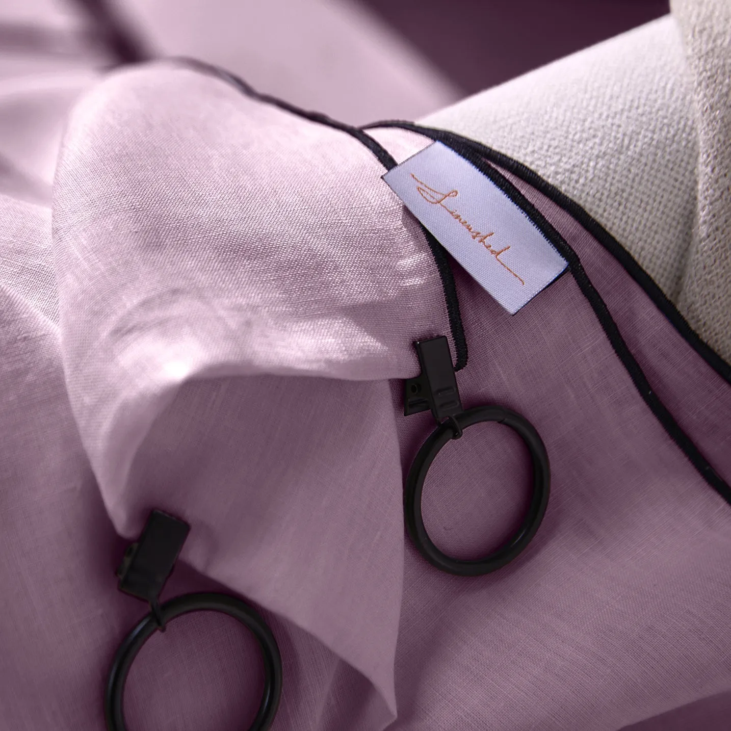 Linen Curtain panel with bourdon edge - Lilac