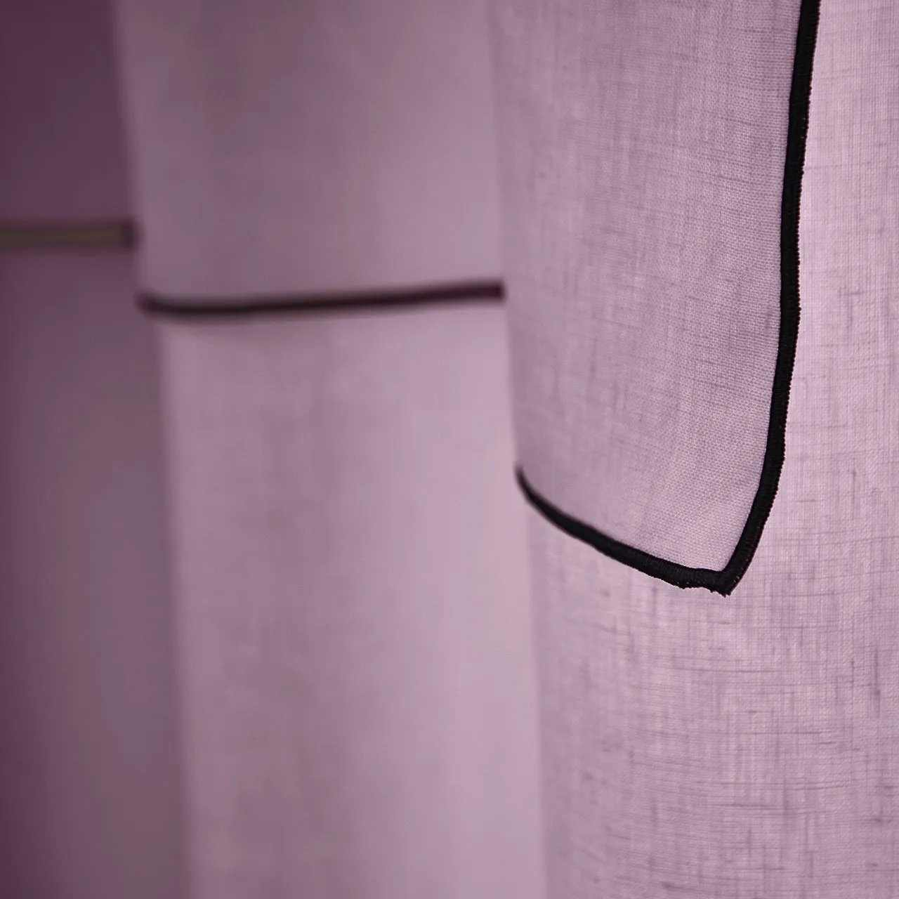 Linen Curtain panel with bourdon edge - Lilac