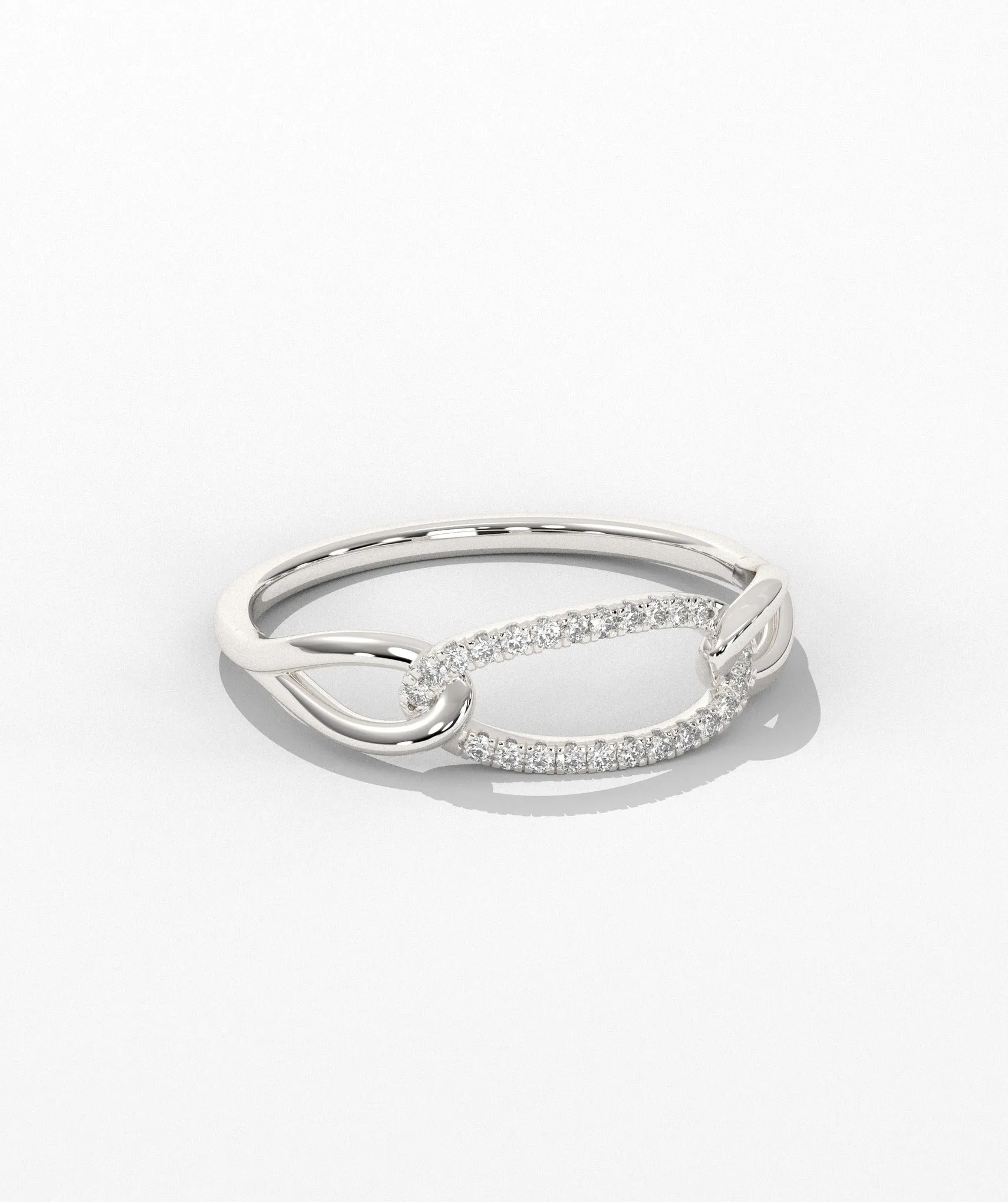 Linked Elegance Diamond Ring