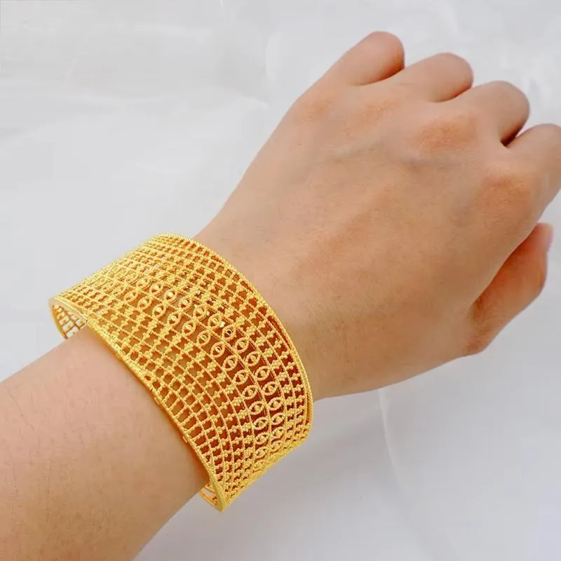 Luxury Dubai Bangle With Ring For Women