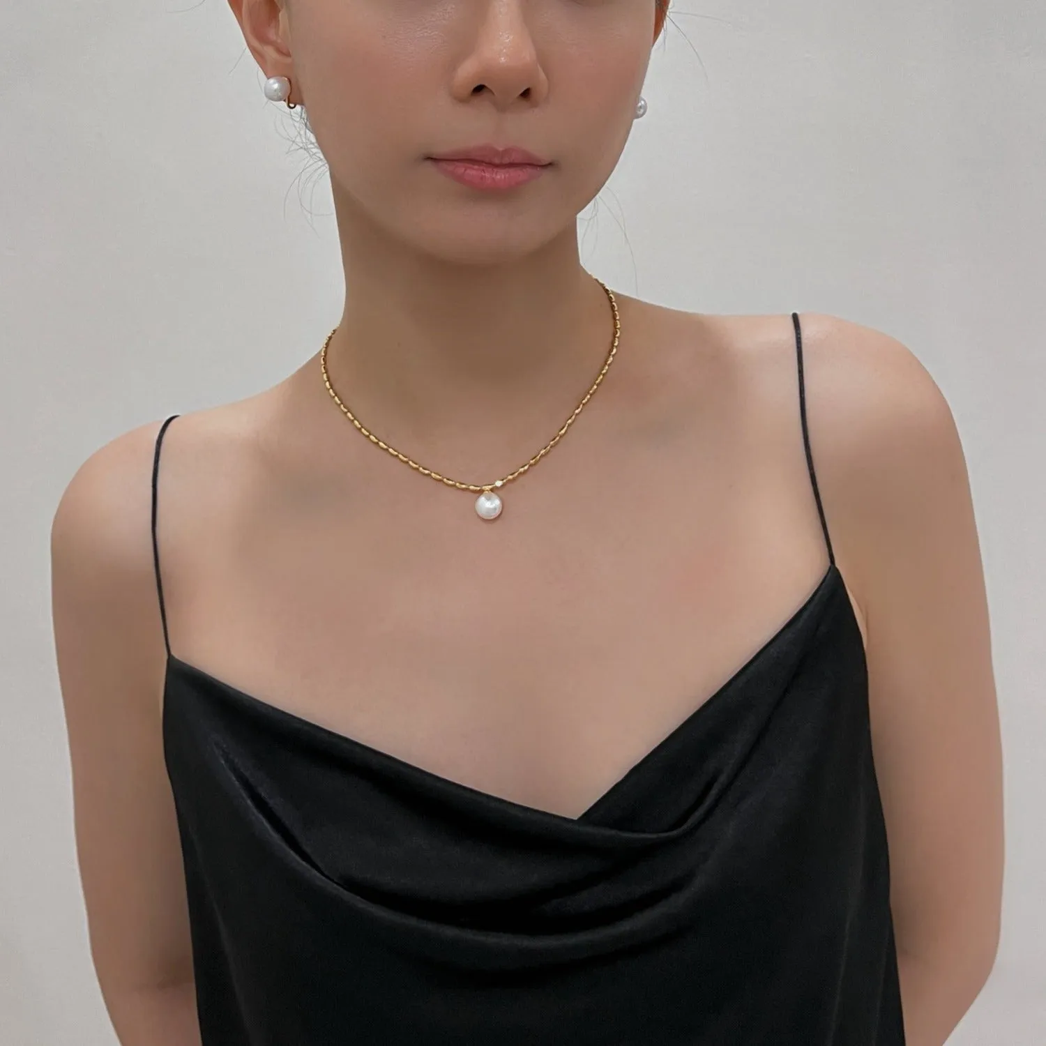 Marjorie Gold Pearl Necklace