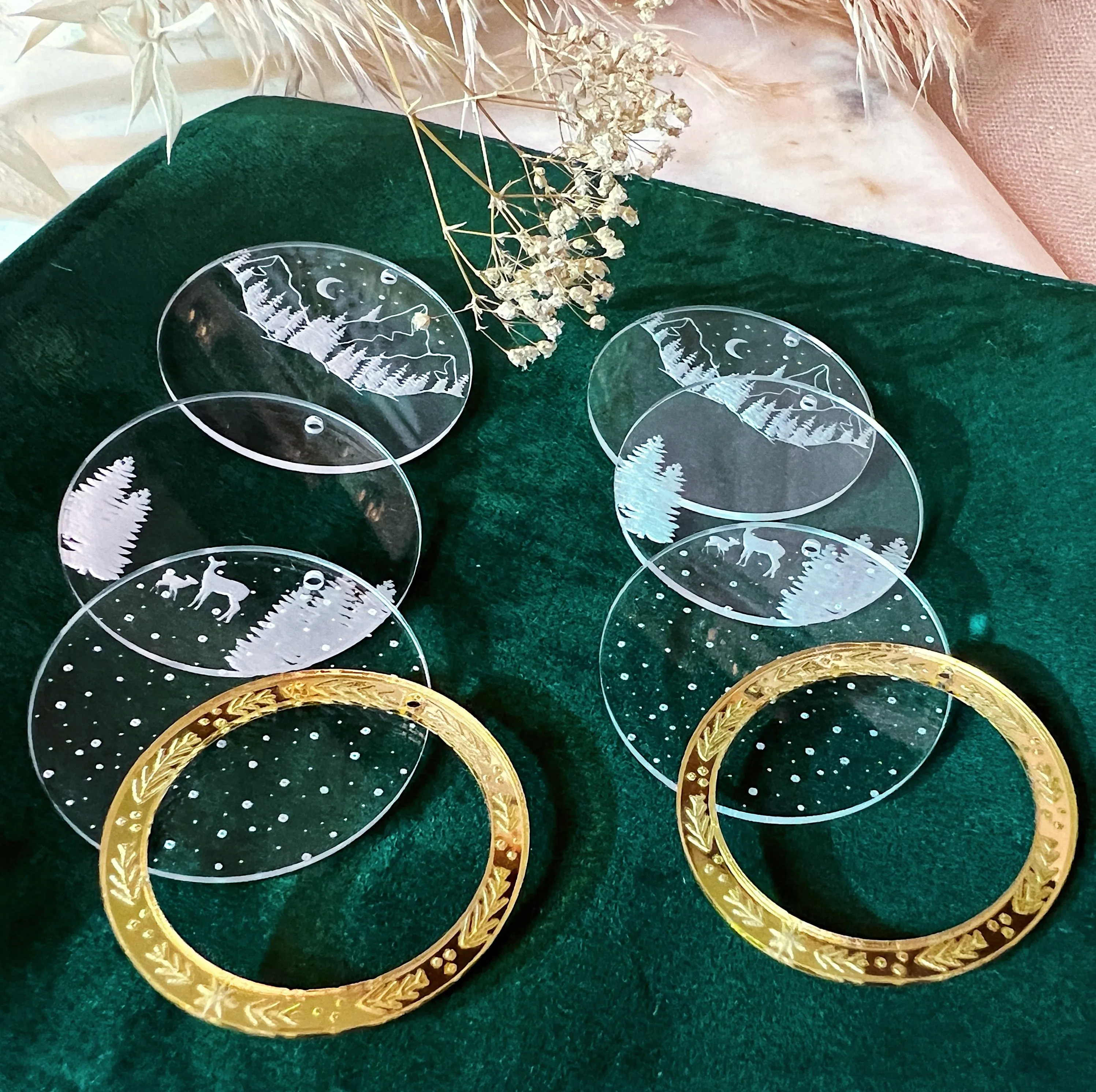 Multiplane Scenery Earrings | Winter Wonderland Edition