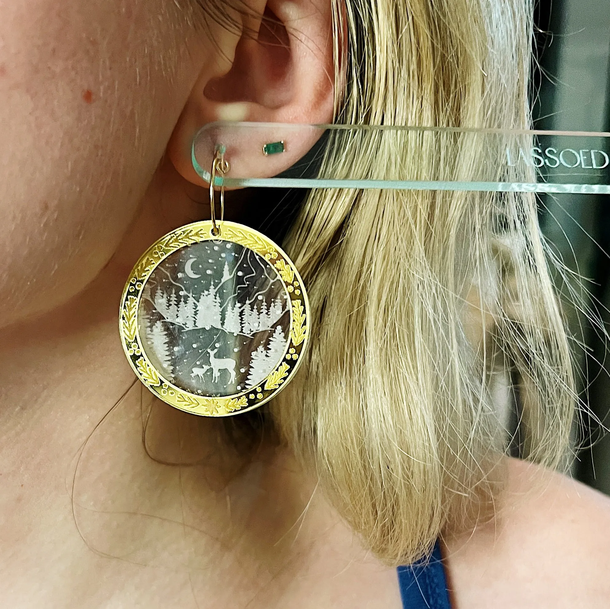 Multiplane Scenery Earrings | Winter Wonderland Edition