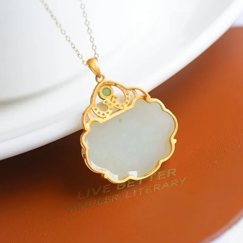New silver inlaid natural Hetian  Chalcedony plant Pendant Necklace