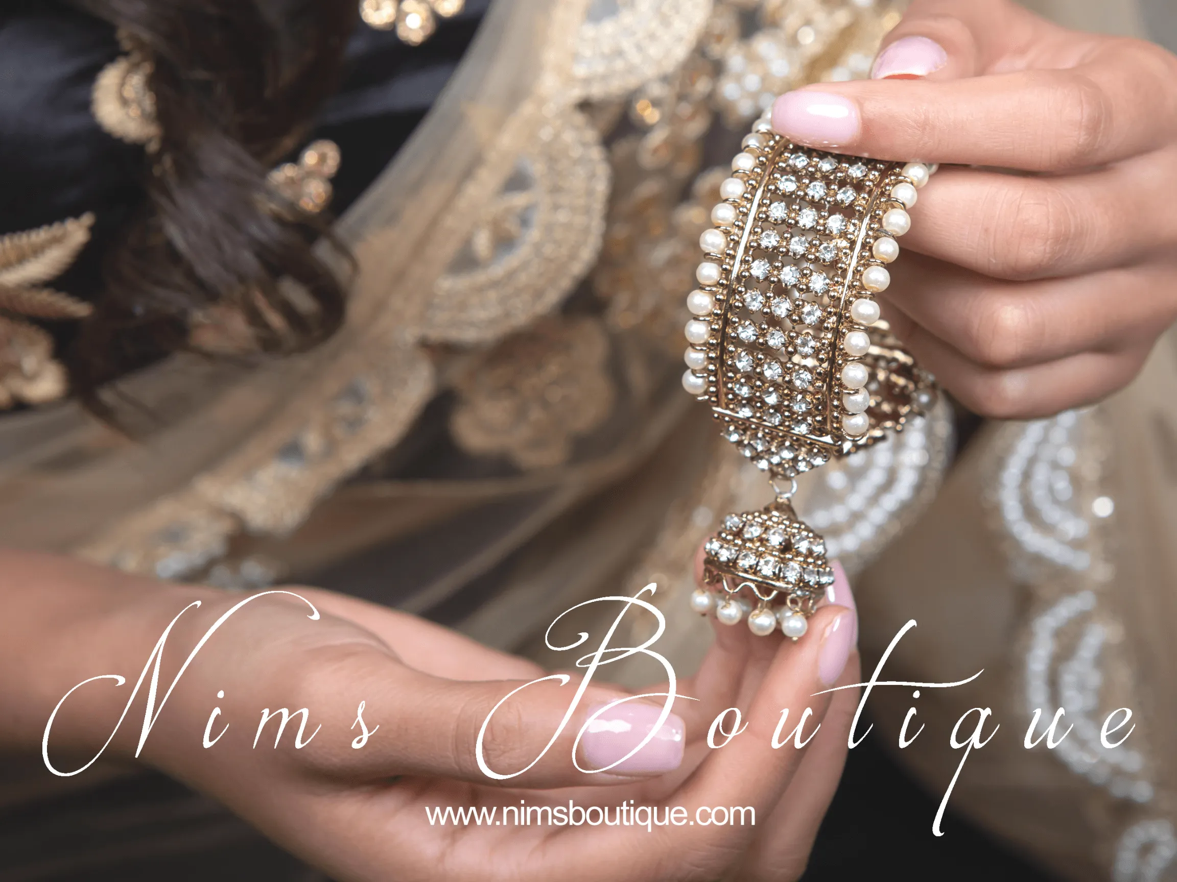 Pearl & Gold Royal Bracelet with hanging chumka