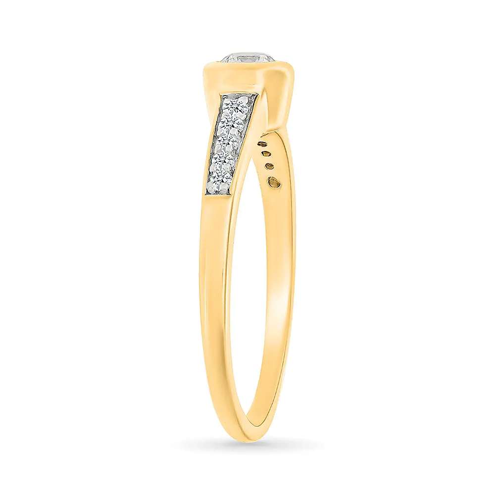 Princess Modern Gold & Diamond Ring