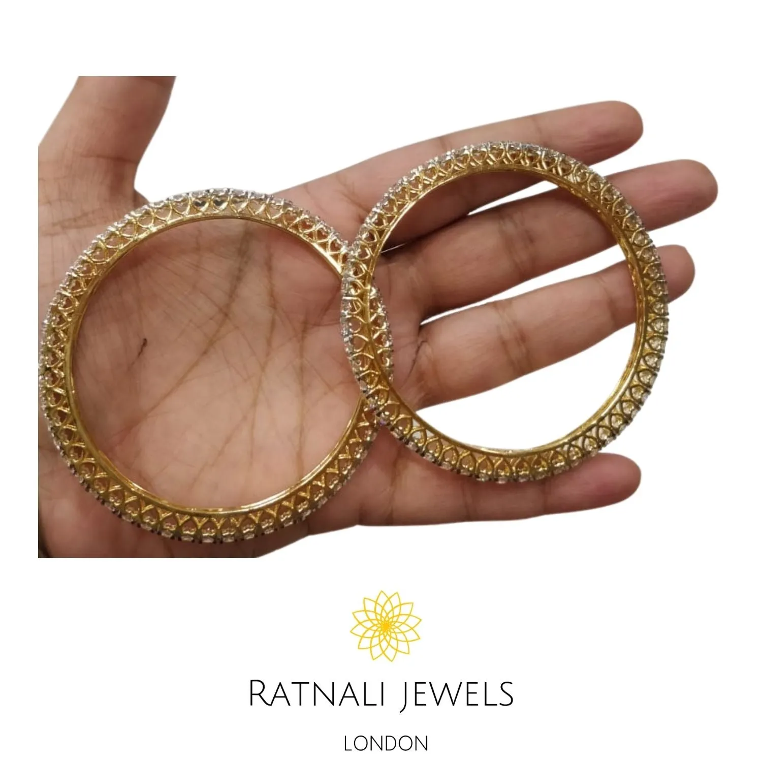 Ratnali | Single line simulated diamond bangles in real silver