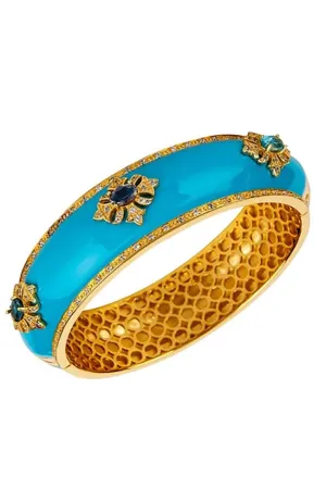 Regal Motif Bangle