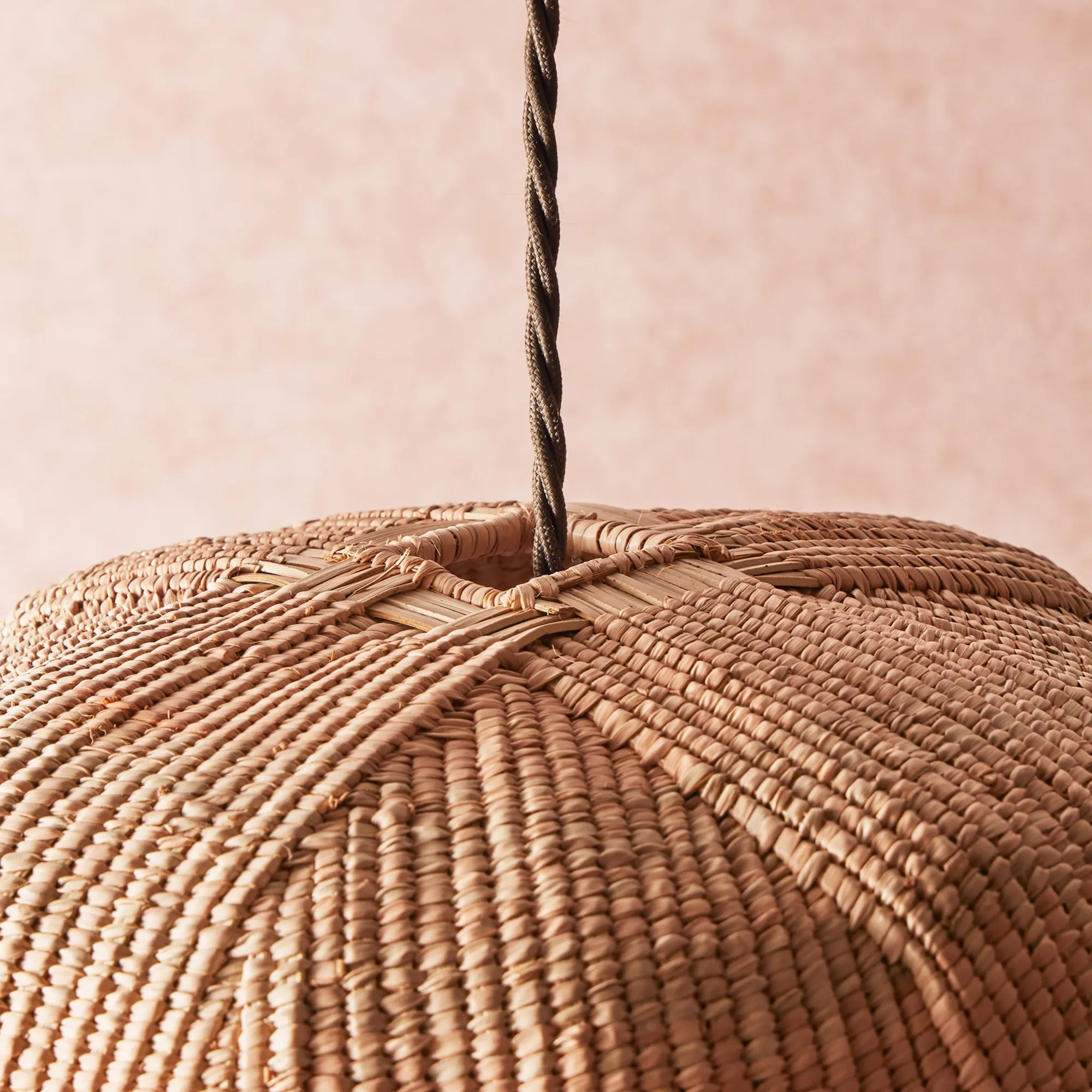 Regular Wonky Wave natural woven palm basket
