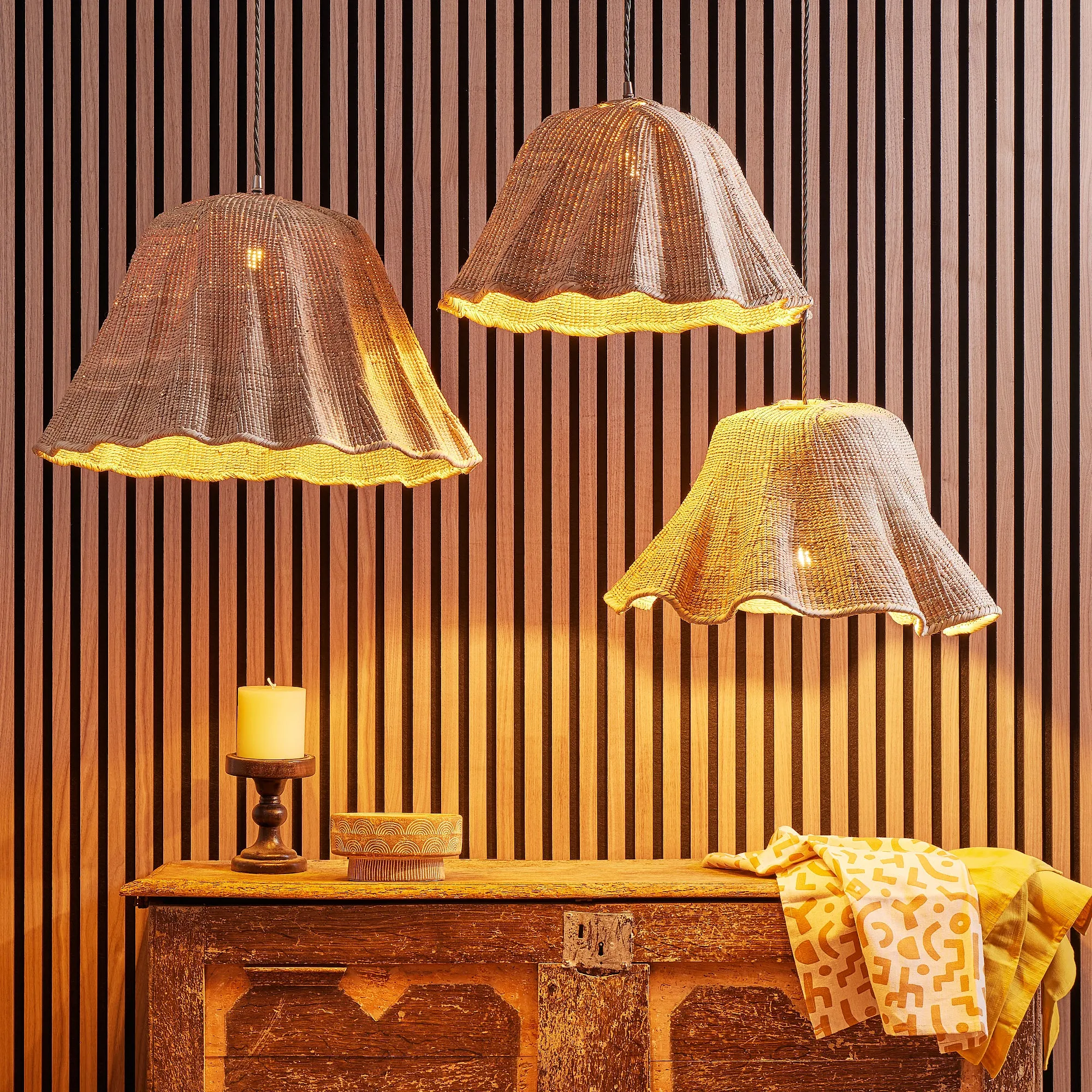 Regular Wonky Wave natural woven palm basket