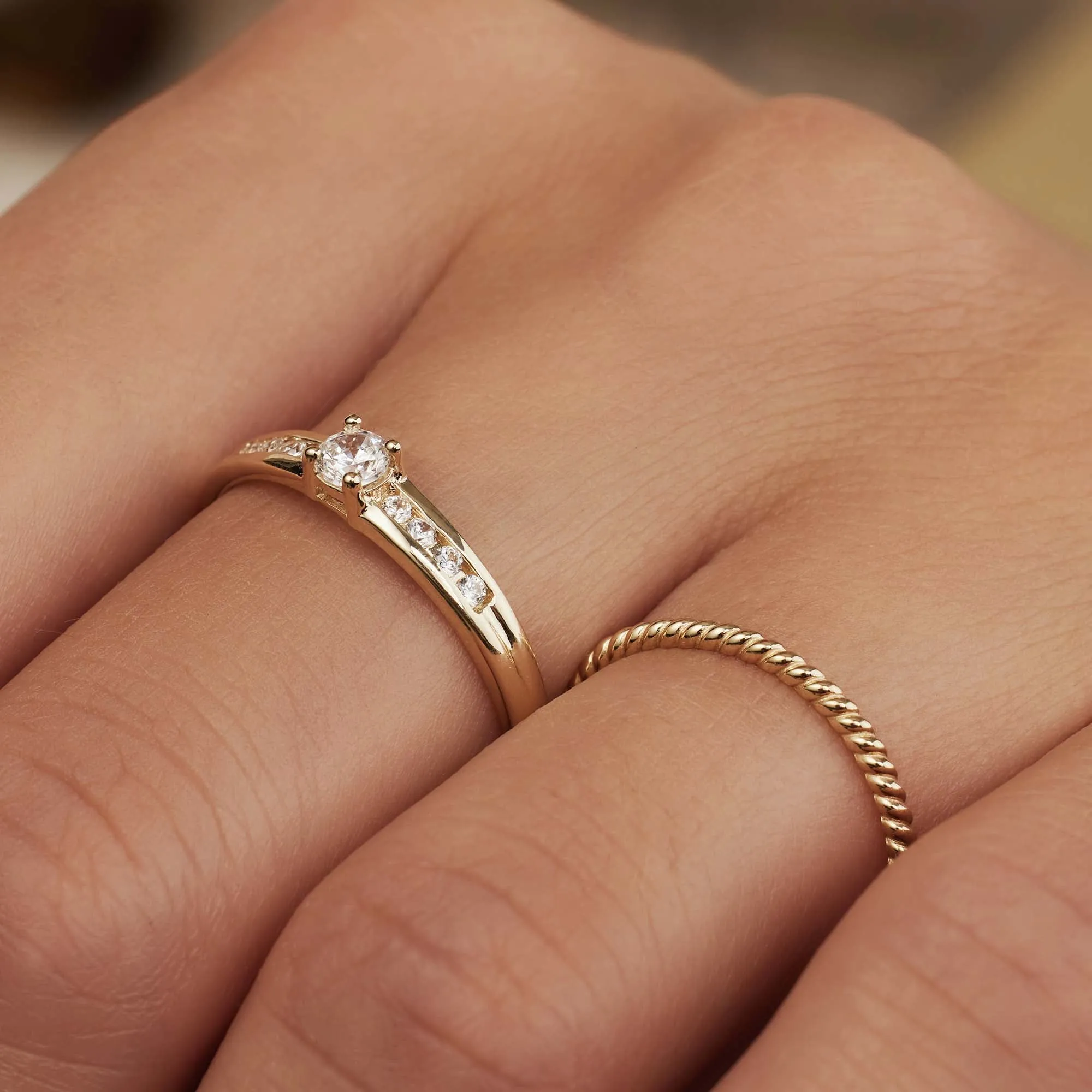 Rivoli Selene 14 karat gold ring
