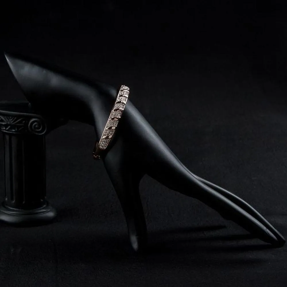 Rose Gold Classic Design Bangle -KBQ0028