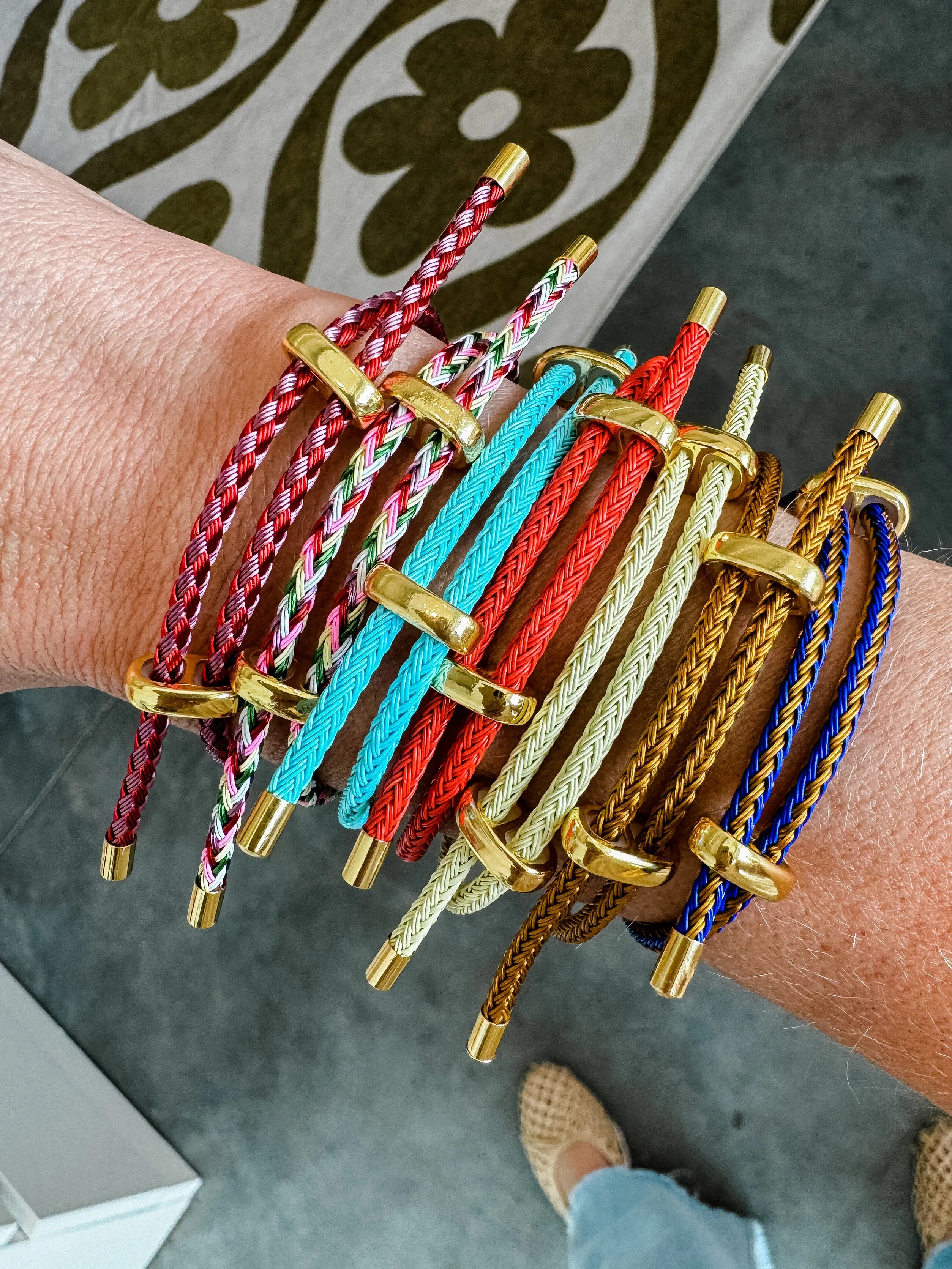 Scarlet & lavender cable bracelet