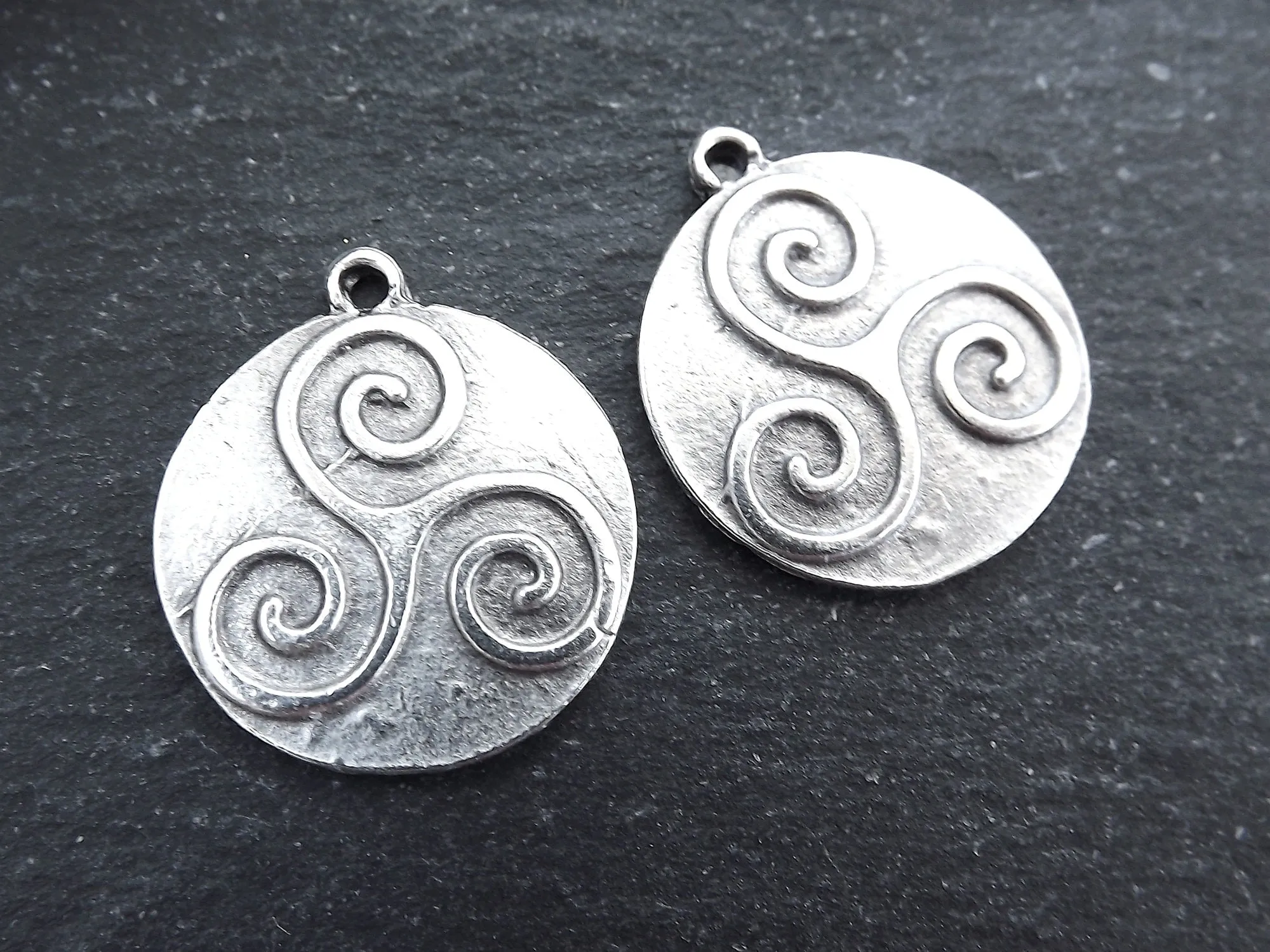 Silver Celtic Triskelion Pendants, Round Triskele Amulet Pendant Charms, Rustic Jewelry, Artisan Charm, Matte Antique Silver Plated, 2pc
