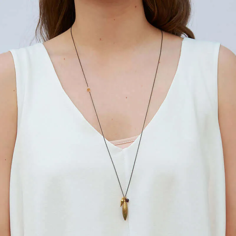 SPIKE LONG CHARMS PENDANT NECKLACE