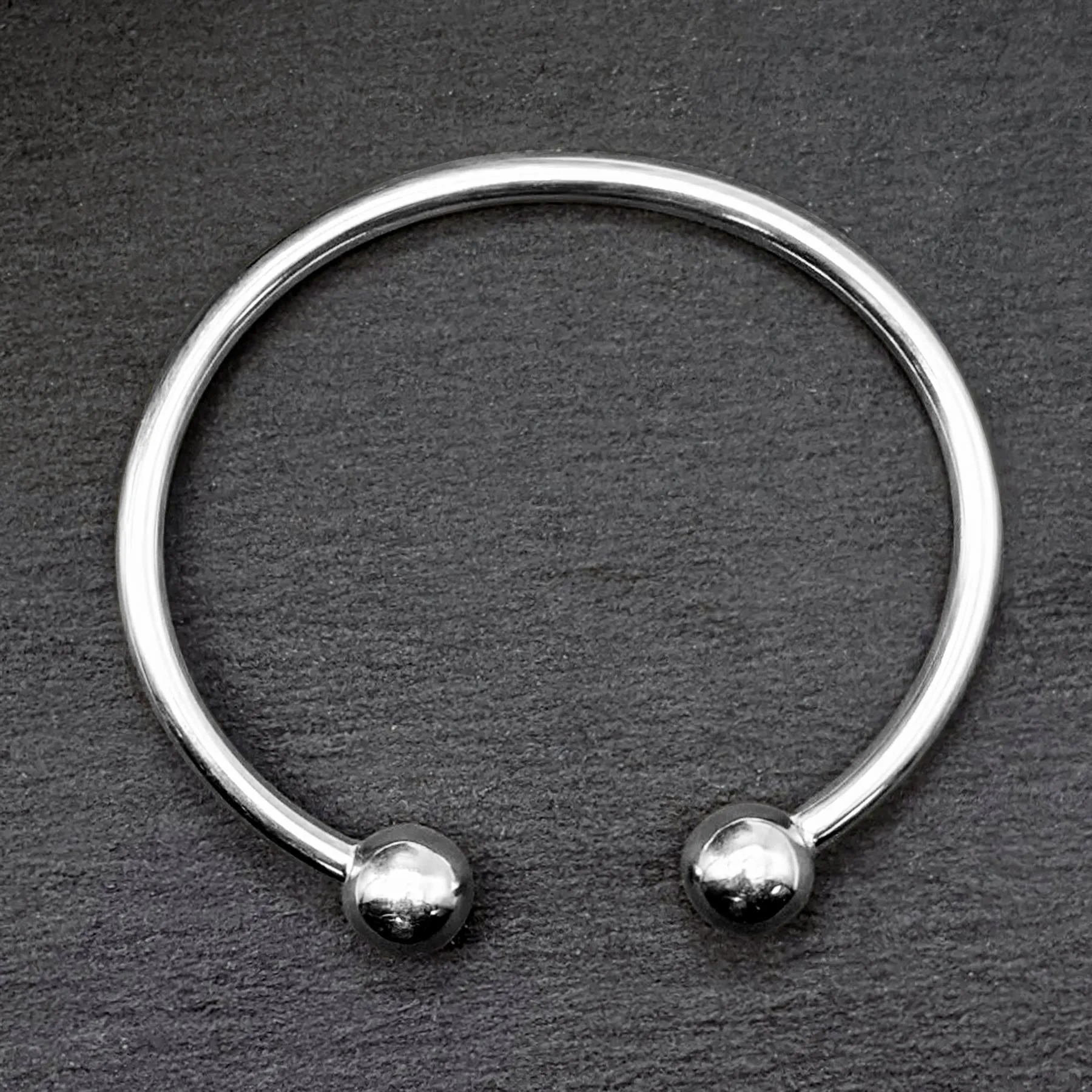 Sterling Silver Chunky Round Tube Torque Bangle - Classic Bracelet