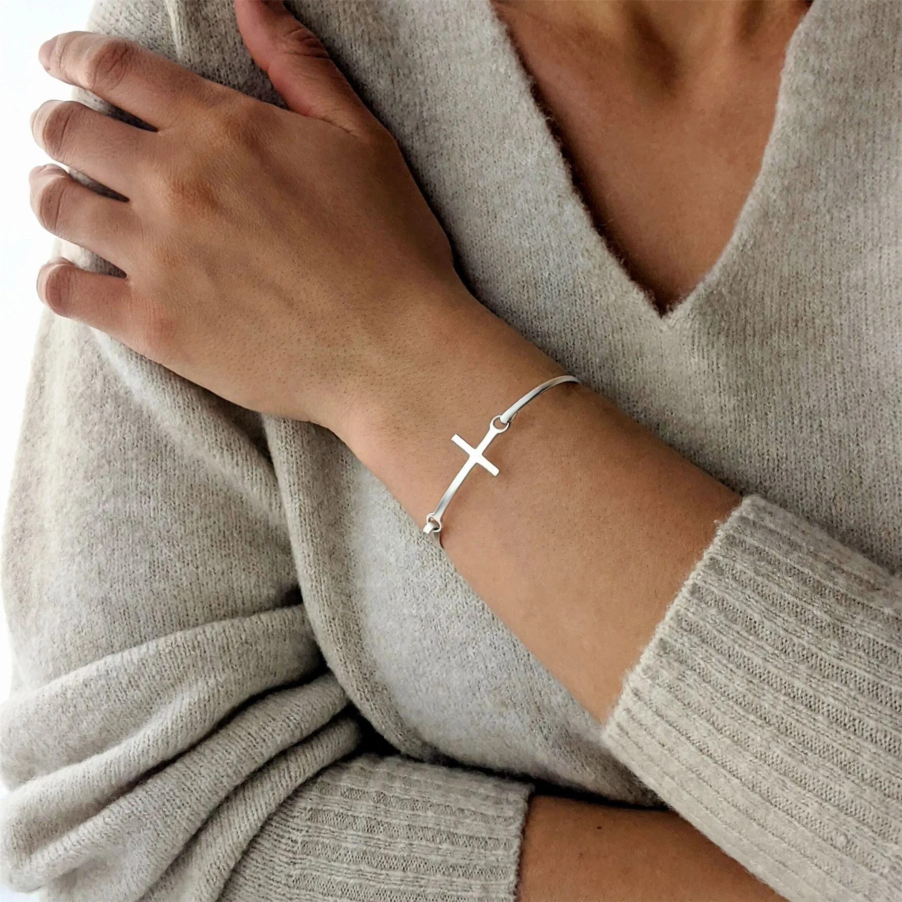Sterling Silver Classic Cross Bangle With Hook Clasp Simple Design