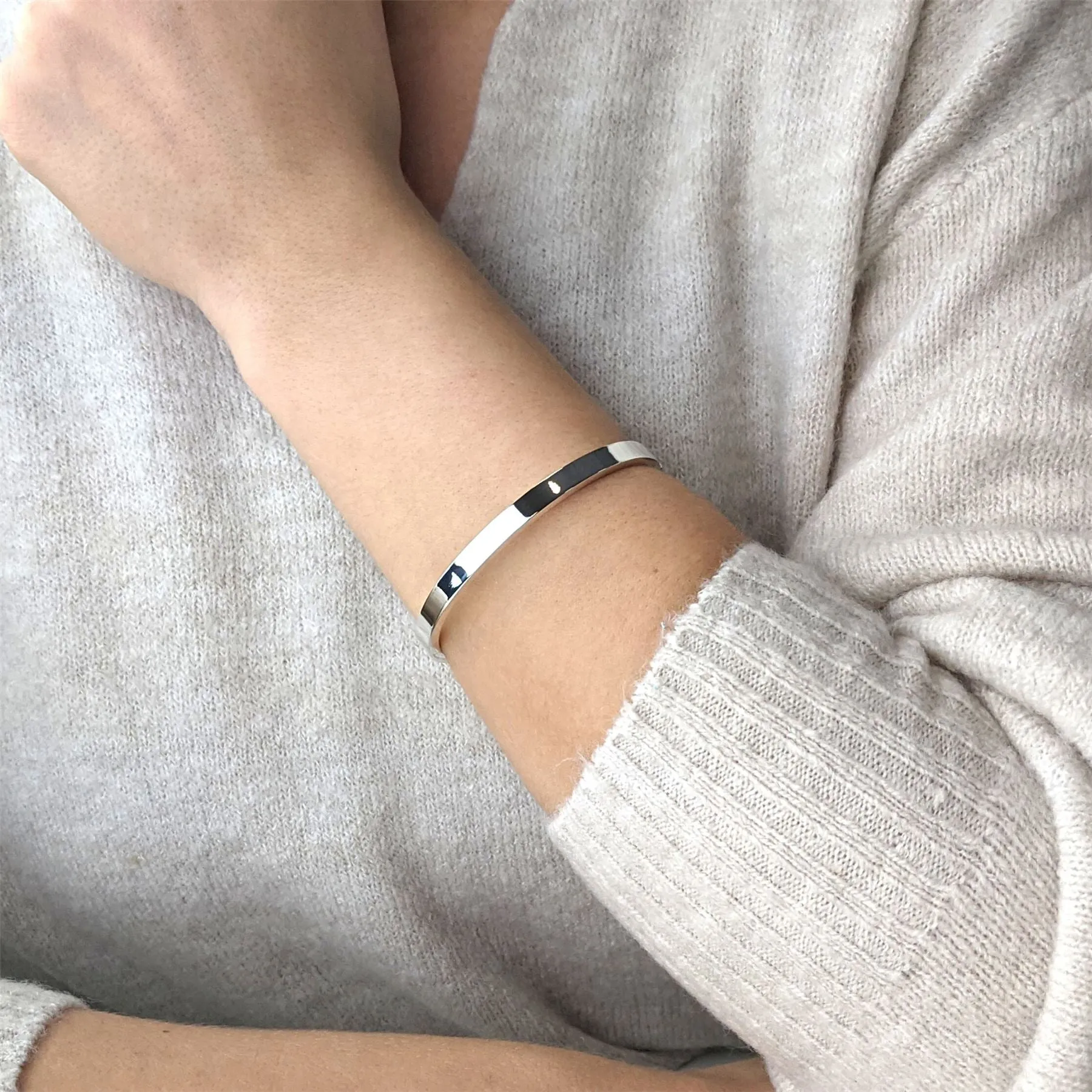 Sterling Silver Classic Hinged Bangle - Chunky Square Tube Design