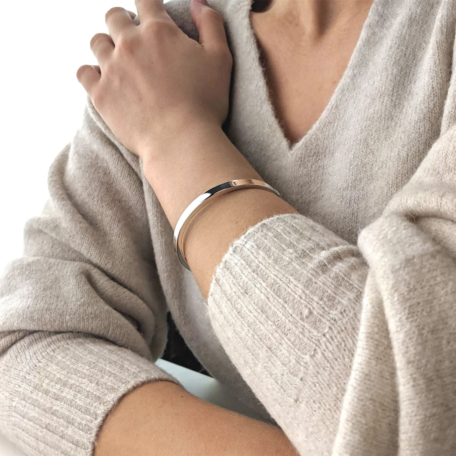 Sterling Silver Classic Hinged Bangle - Chunky Square Tube Design
