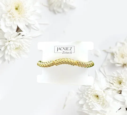 The Gold "Calypso" Single Strand Bracelet - Zstacks