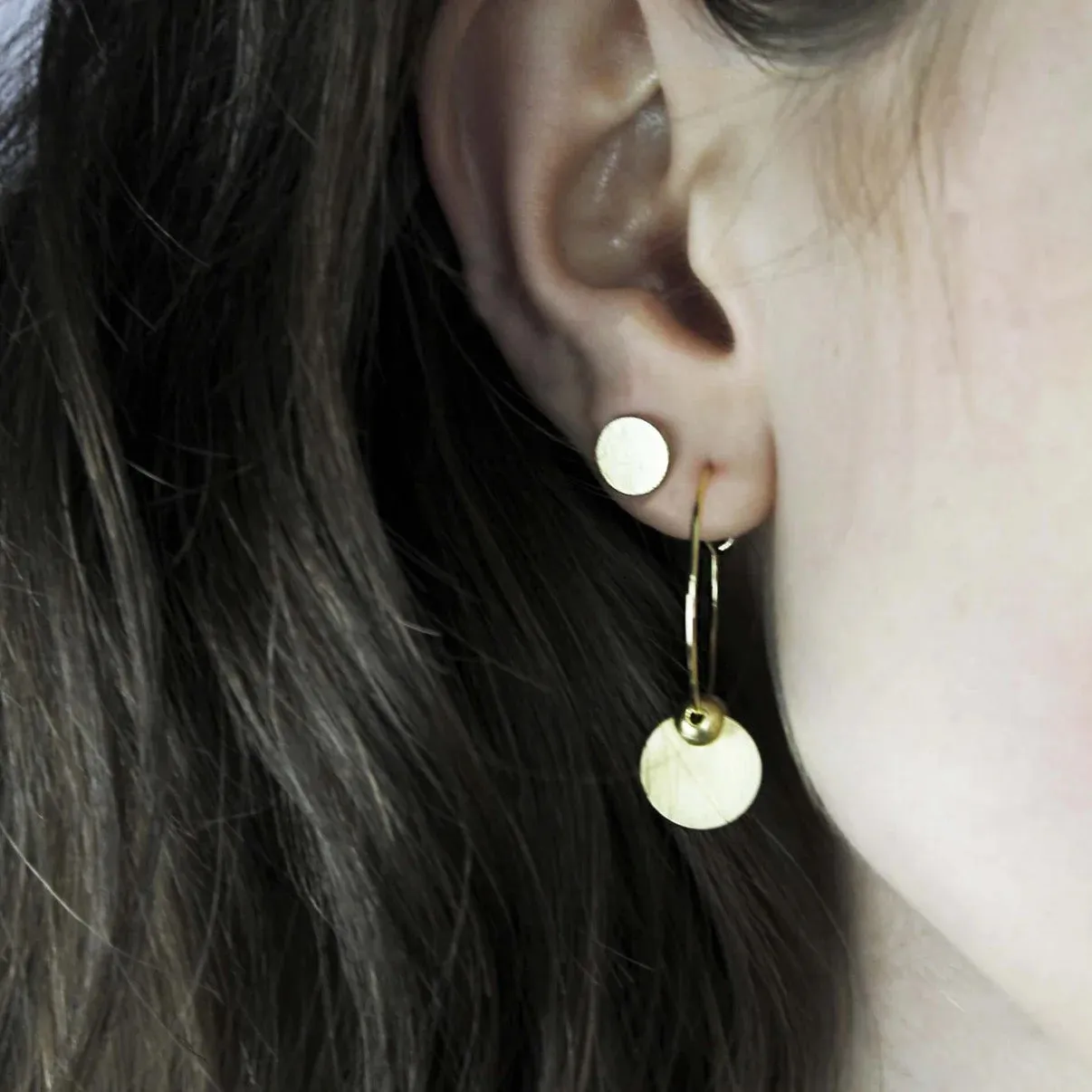 Theia Dot Hoop Earrings. Gold plating. Danish Copenhagen