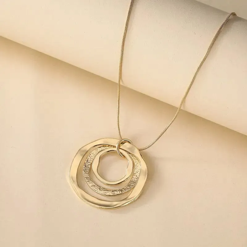 Three Rings Design Pendant Necklace