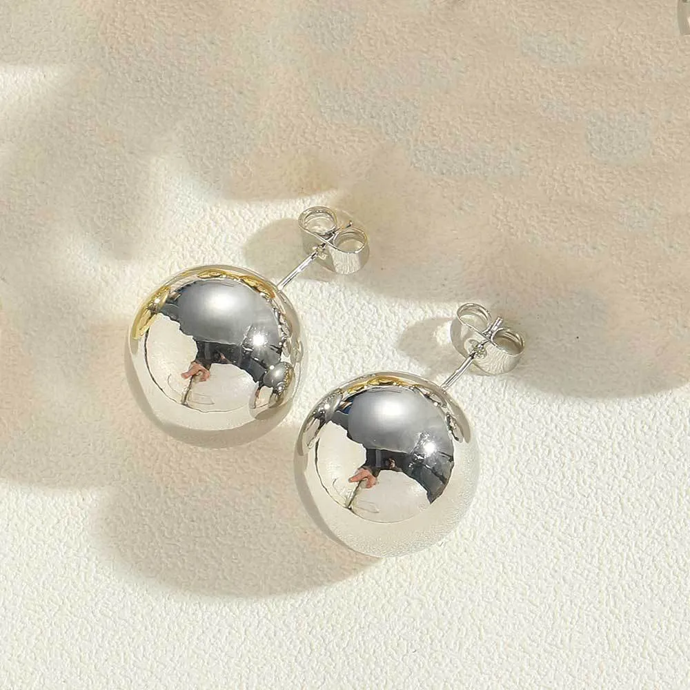 Wholesale Copper Plated 14K Simple Fashionable Glossy Round Stud Earrings